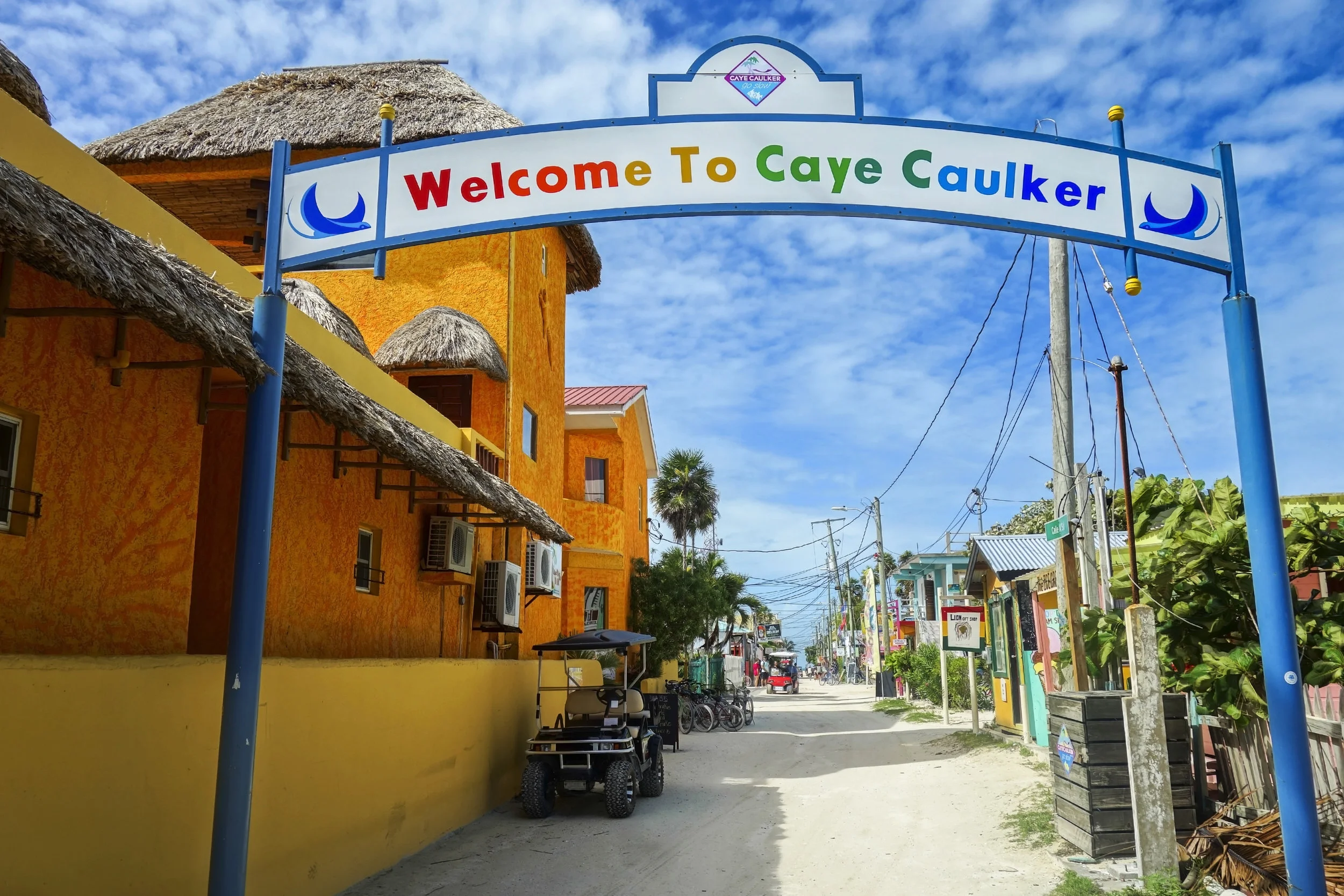 CayeCaulkerSign.jpg