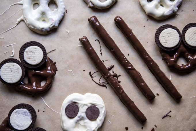 https://www.halfbakedharvest.com/spooky-halloween-pretzels/