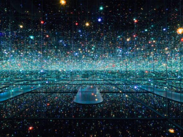 This is the Infinity Mirrored Room- The Souls Of Millions Of Lightyears Away.