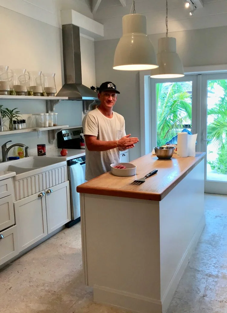My husband, Leighton, was the resident chef. We had amazing food each night. The layout of the kitchen was perfect.