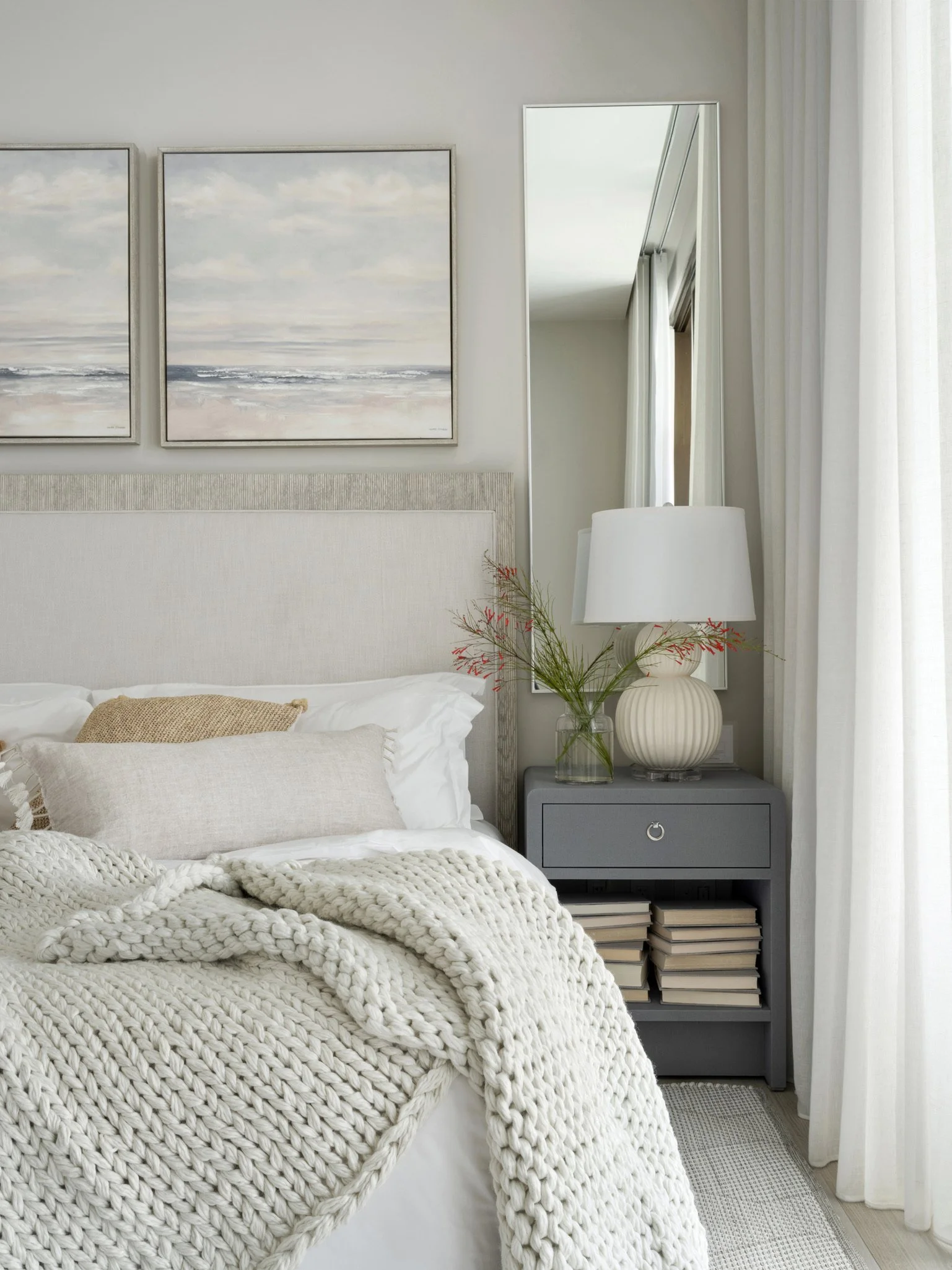 JenniferNichols9_22_22_RusticWhite014.jpg