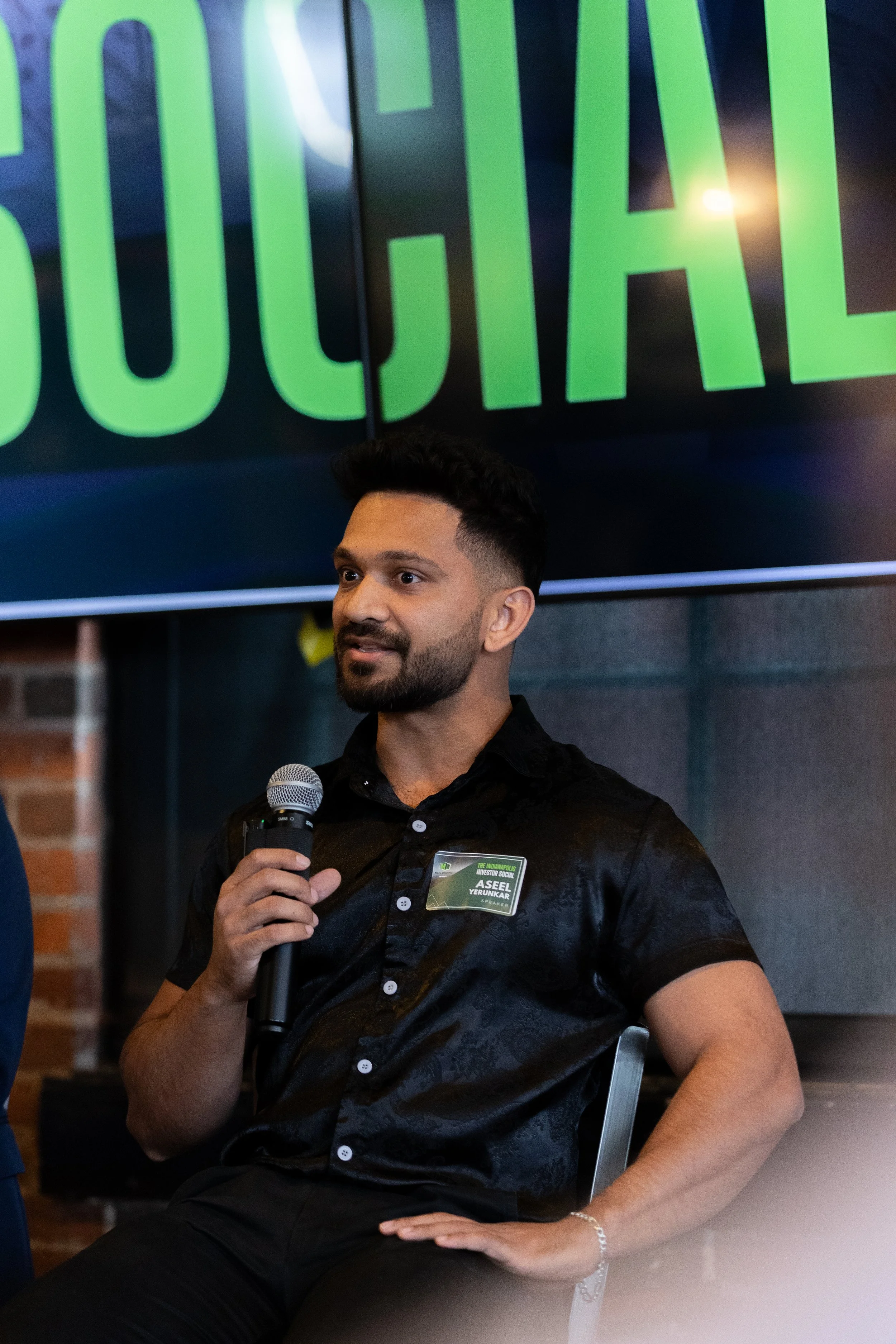 The Investor Social 00039.jpg