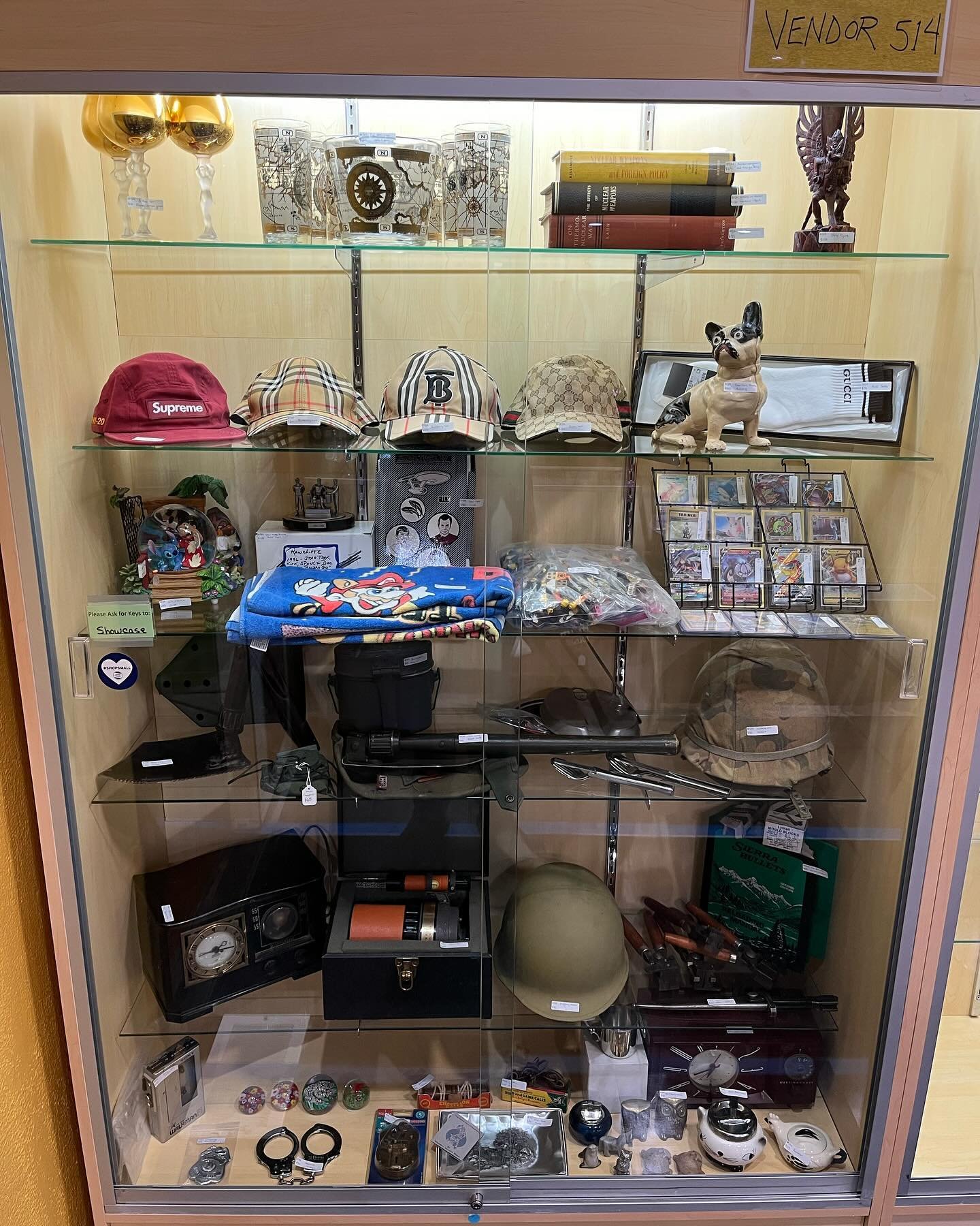 🚨 NEW VENDOR ALERT 🚨 

Good morning, friends! We are so happy to welcome @mitchmacsknickknacks (Vendor 514) to The Rusty Crown today.
This wonderfully eclectic showcase features everything from military memorabilia to Pokemon and designer caps to, 