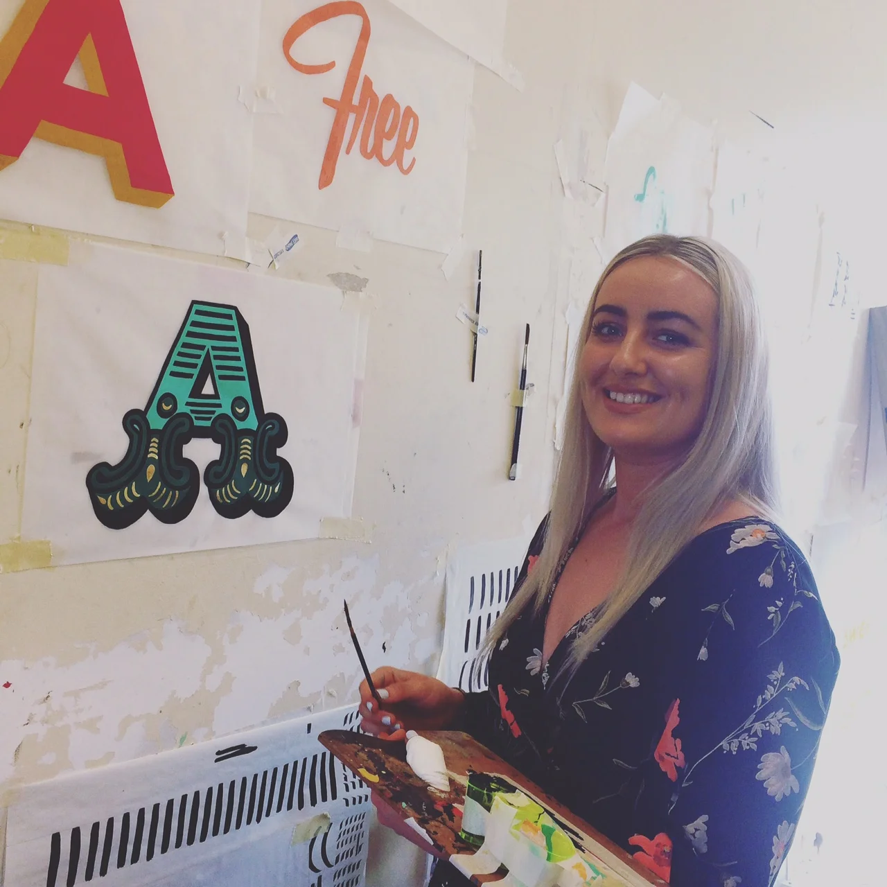 claudia-makes-signwriting-look-easy-ngs-signsmiths.jpg