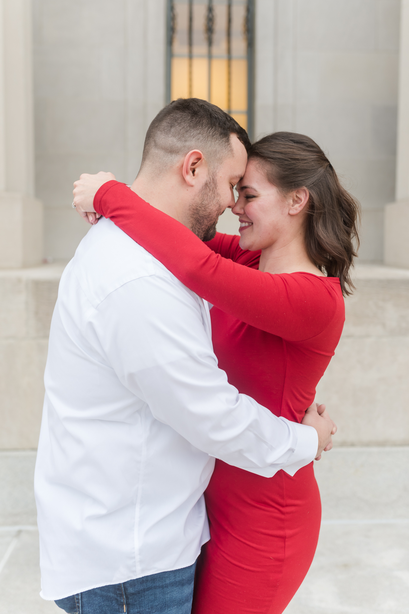 Downtown Indianapolis Engagement Session-7.jpg