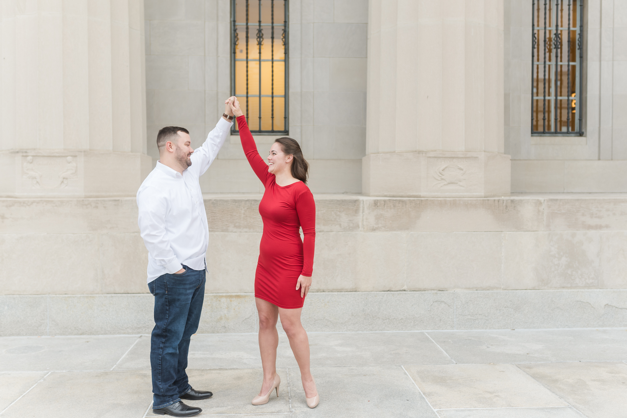 Downtown Indianapolis Engagement Session-10.jpg