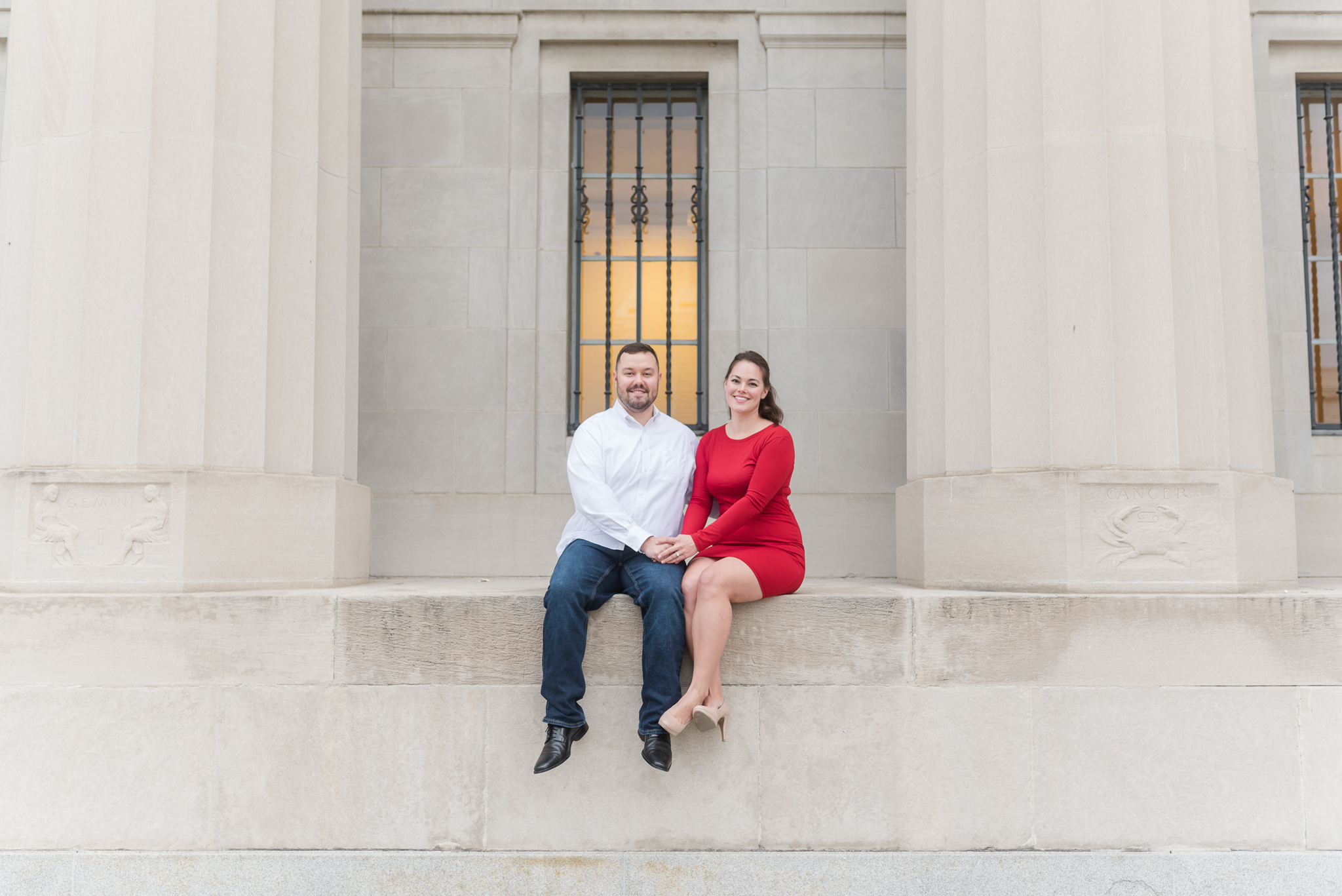 Downtown Indianapolis Engagement Session-13.jpg