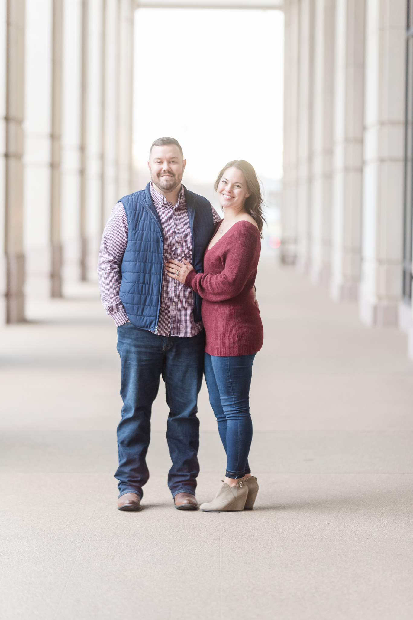Downtown Indianapolis Engagement Session-24.jpg