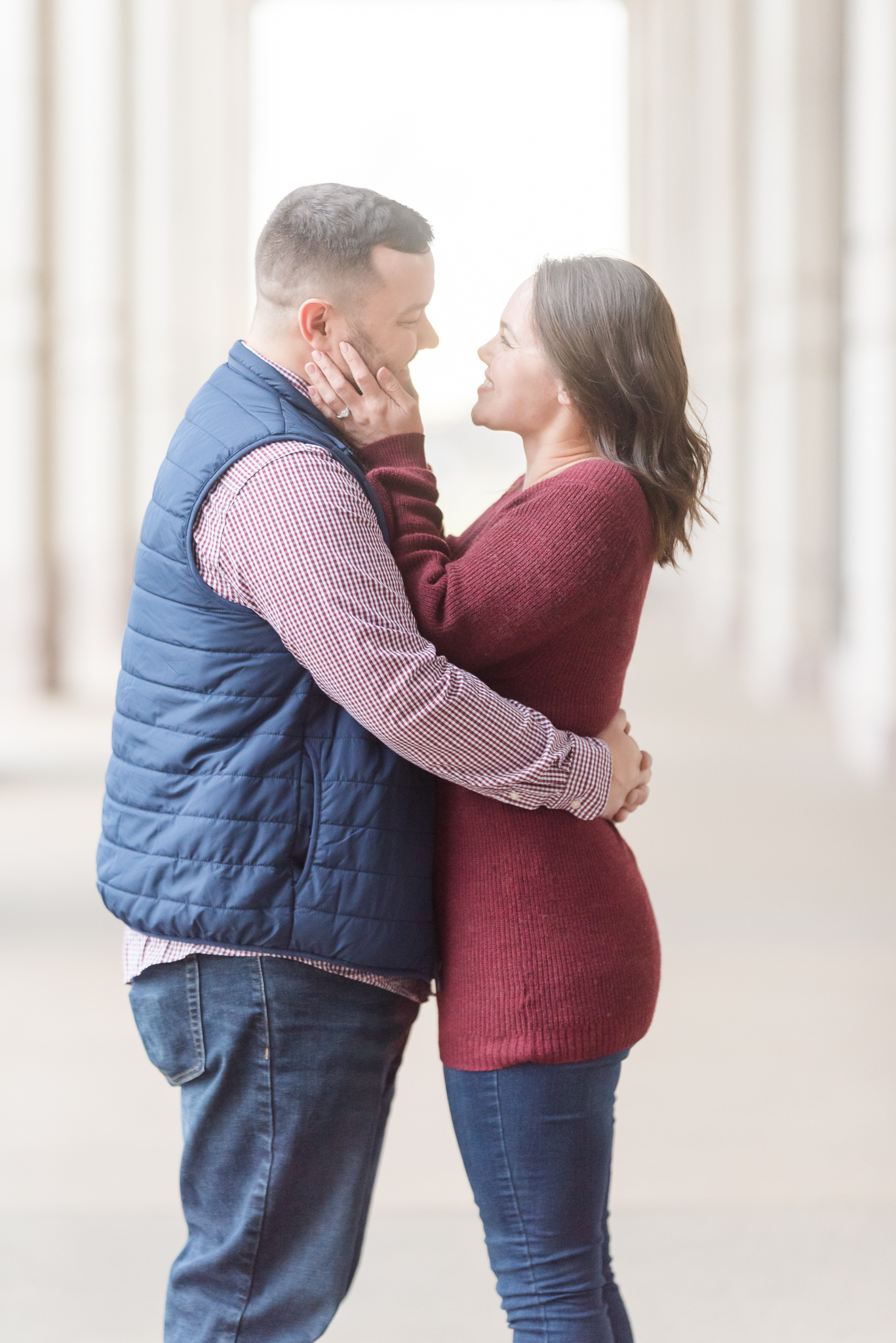 Downtown Indianapolis Engagement Session-26.jpg