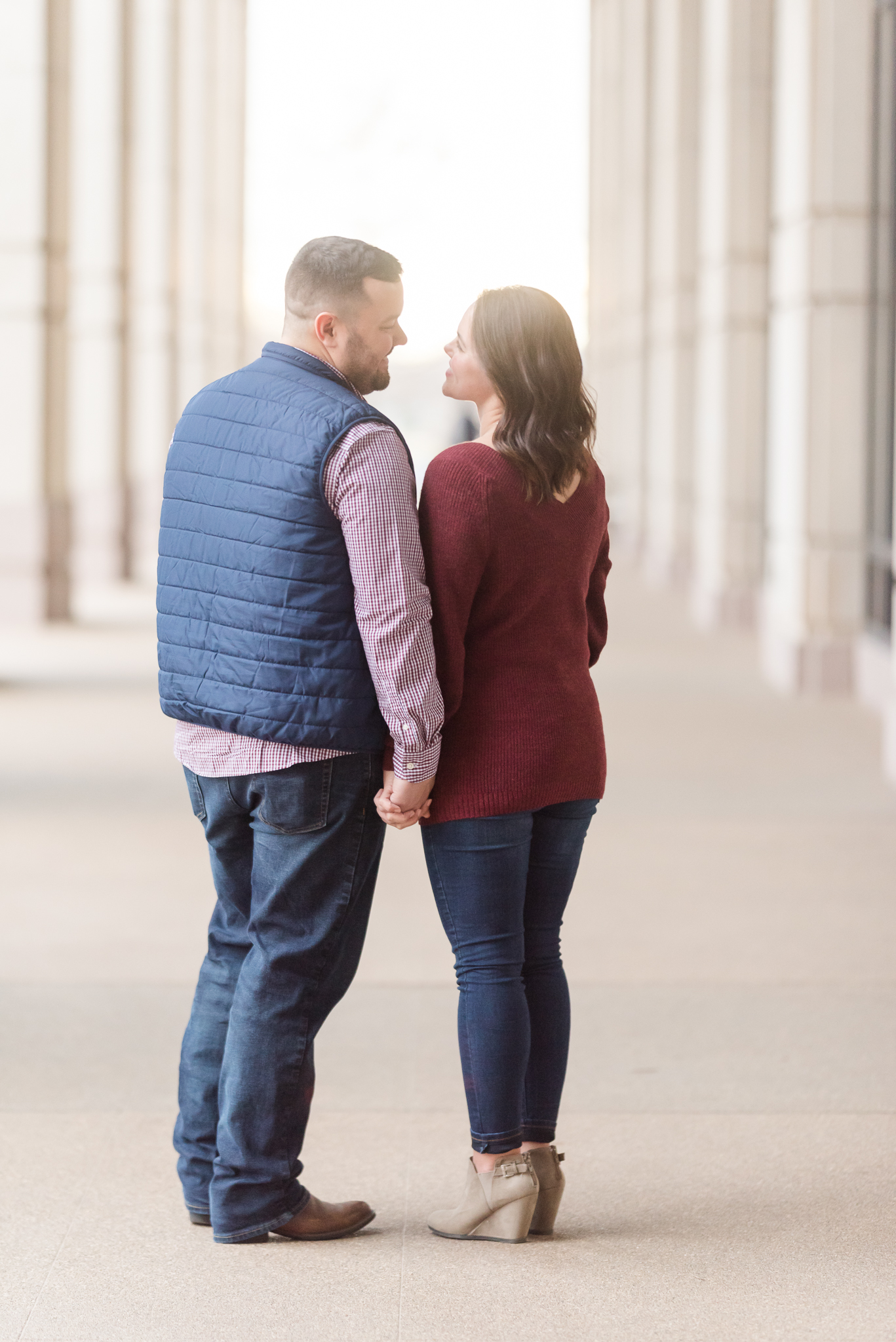 Downtown Indianapolis Engagement Session-30.jpg