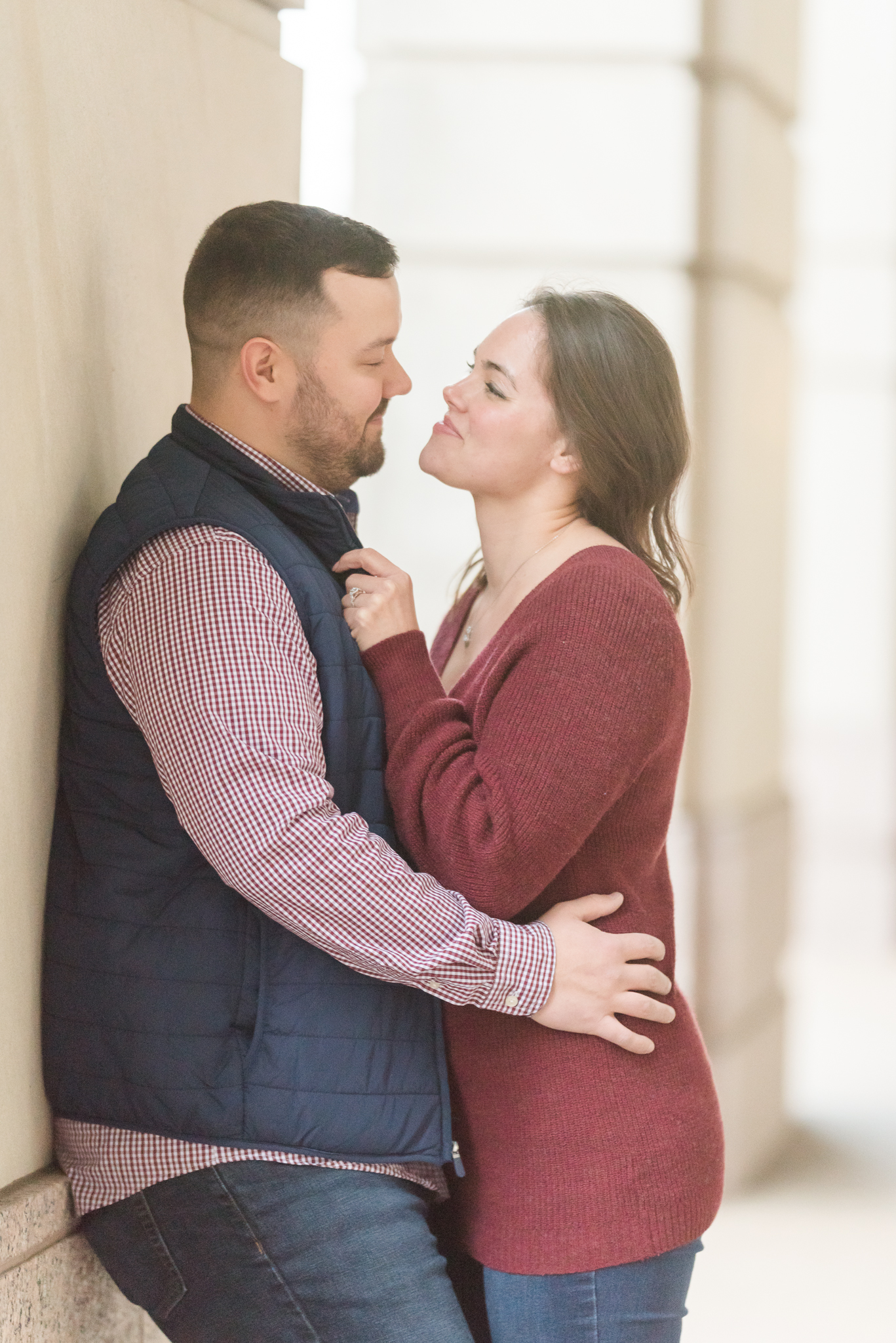 Downtown Indianapolis Engagement Session-33.jpg