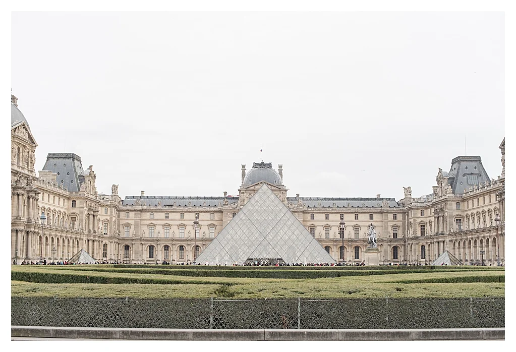 Destination Wedding Photography in Paris France_0022.jpg