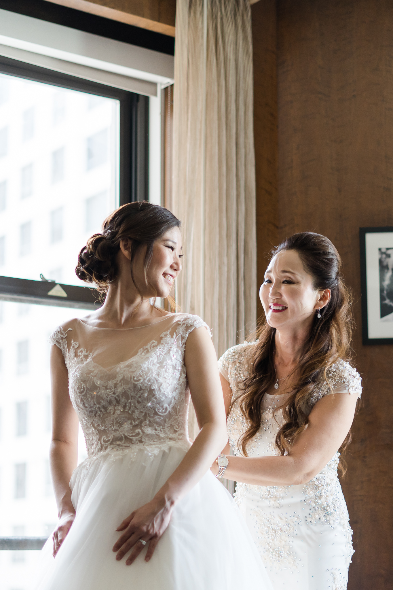 Downtown Chicago Wedding Photographer-41.jpg