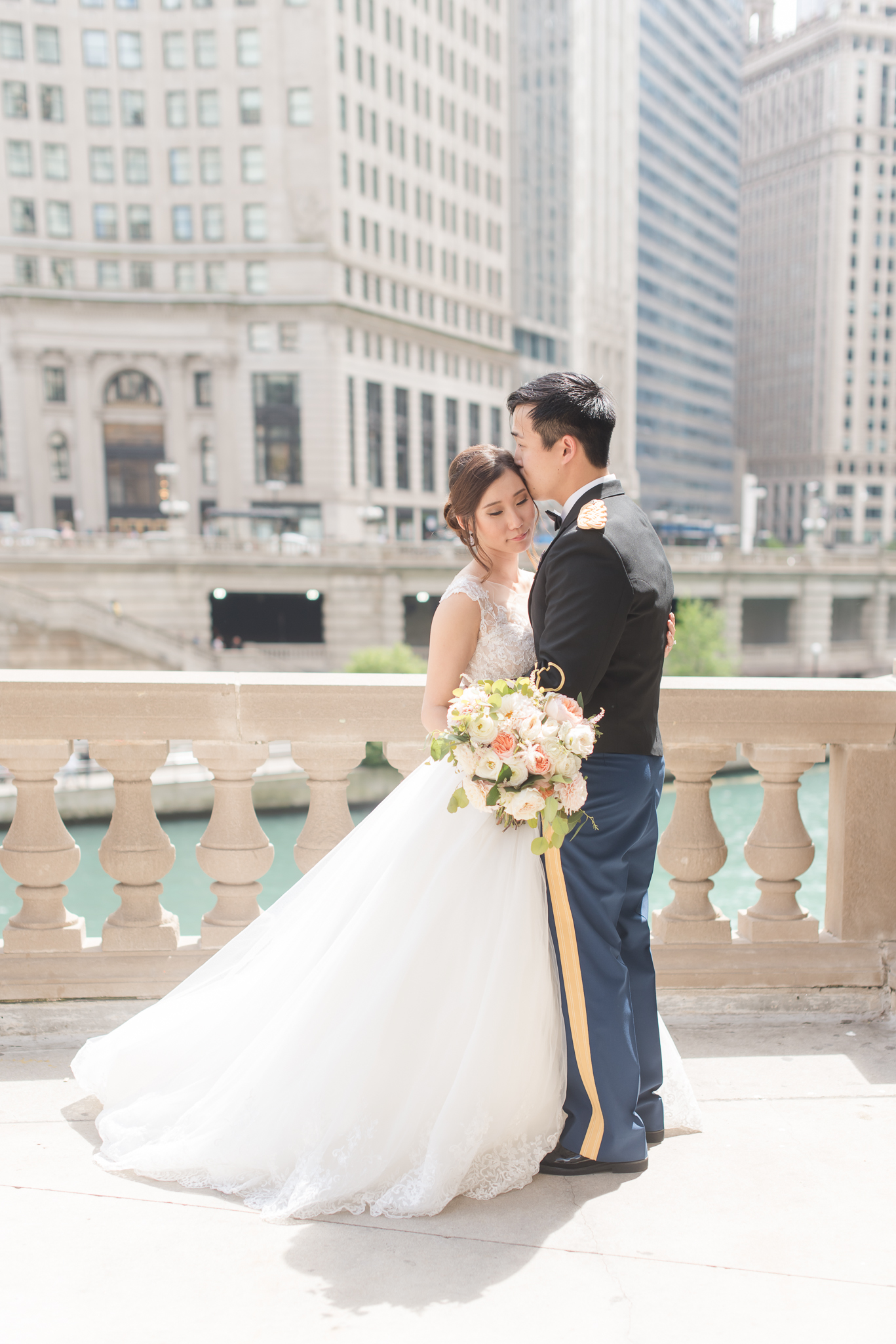 Downtown Chicago Wedding Photographer-104.jpg