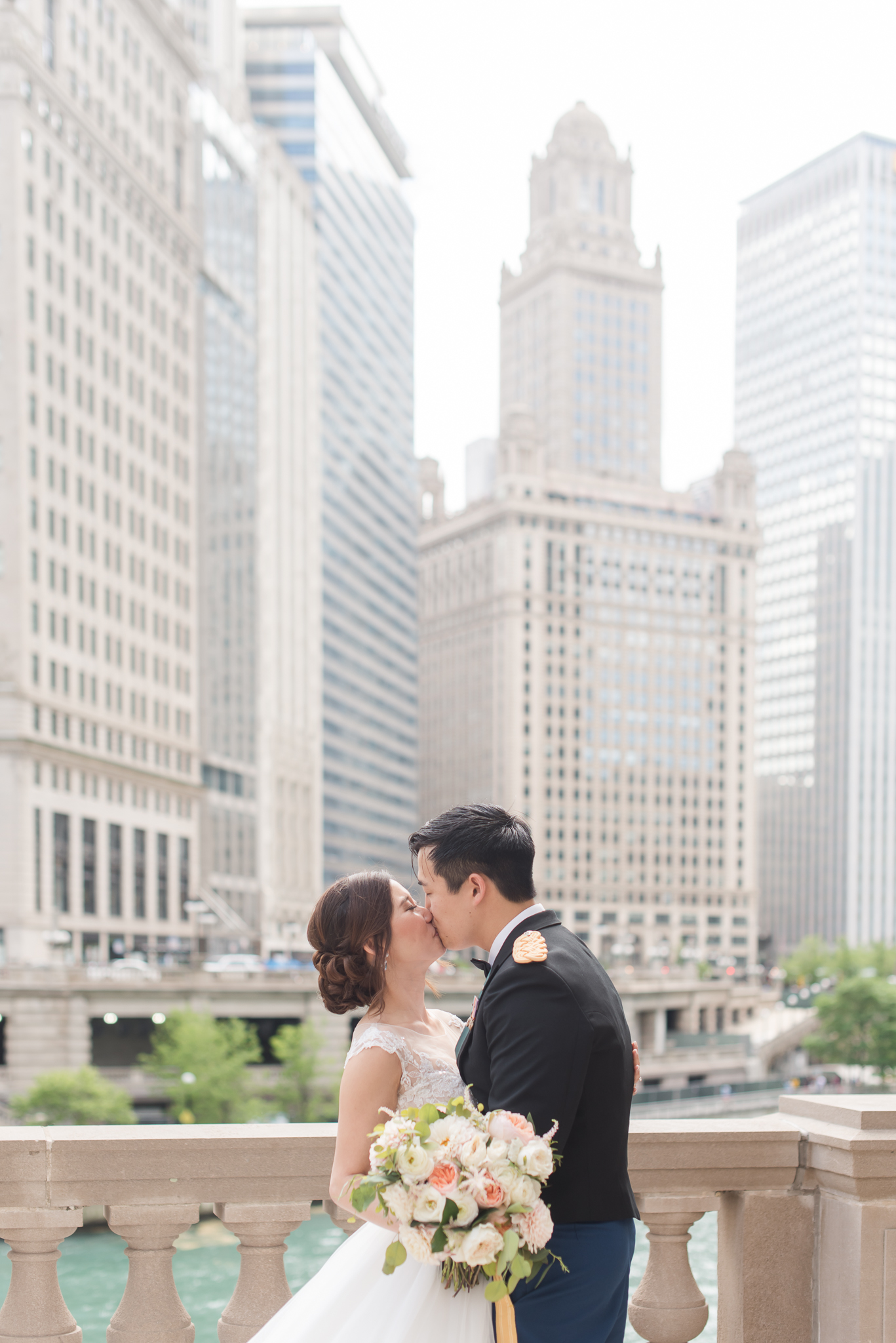 Downtown Chicago Wedding Photographer-108.jpg