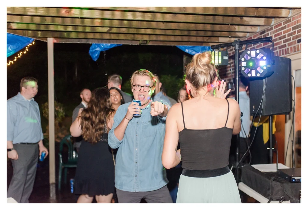 Outdoor Wedding in the Rain_1068.jpg