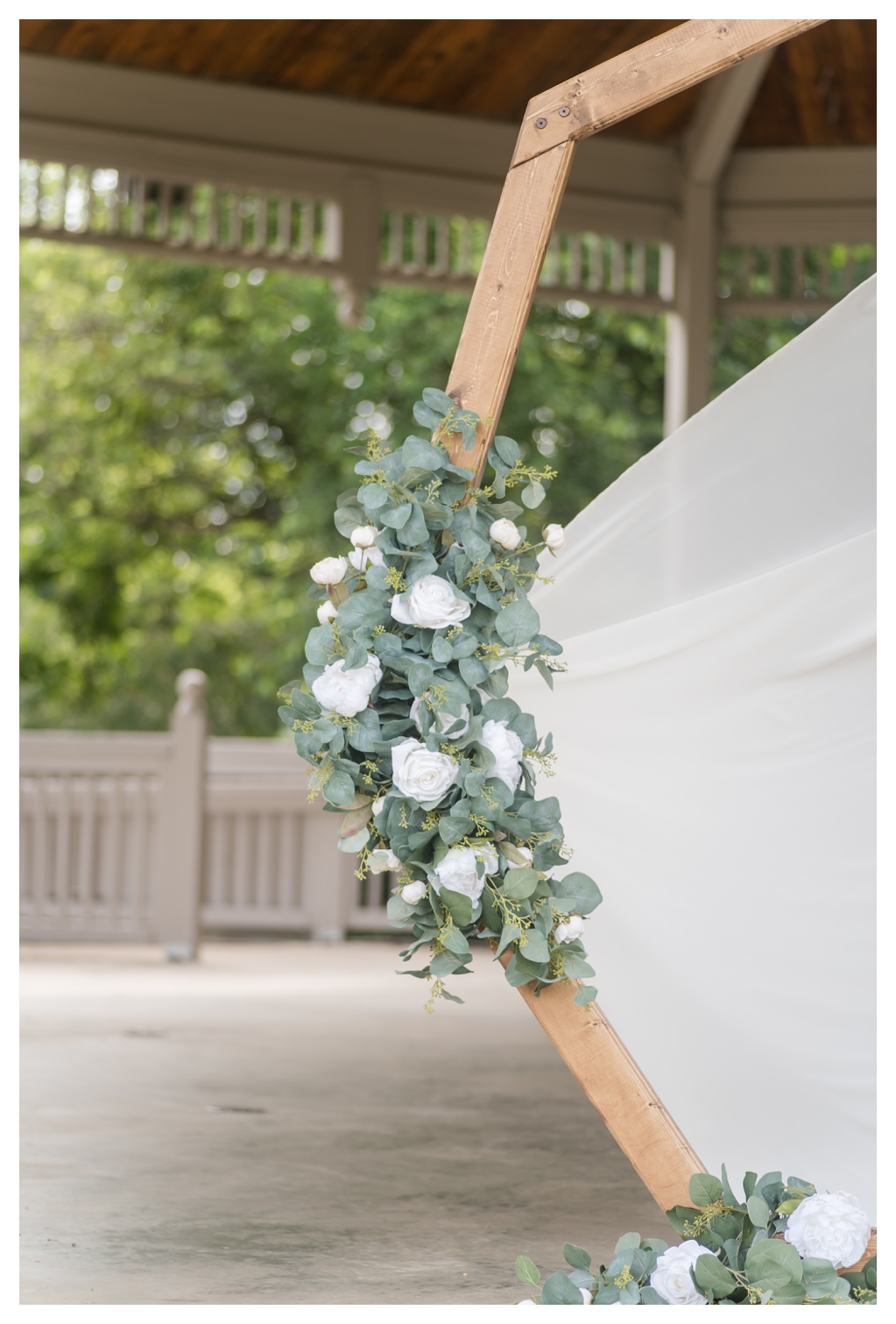 Carmel Gazebo Wedding_1551.jpg