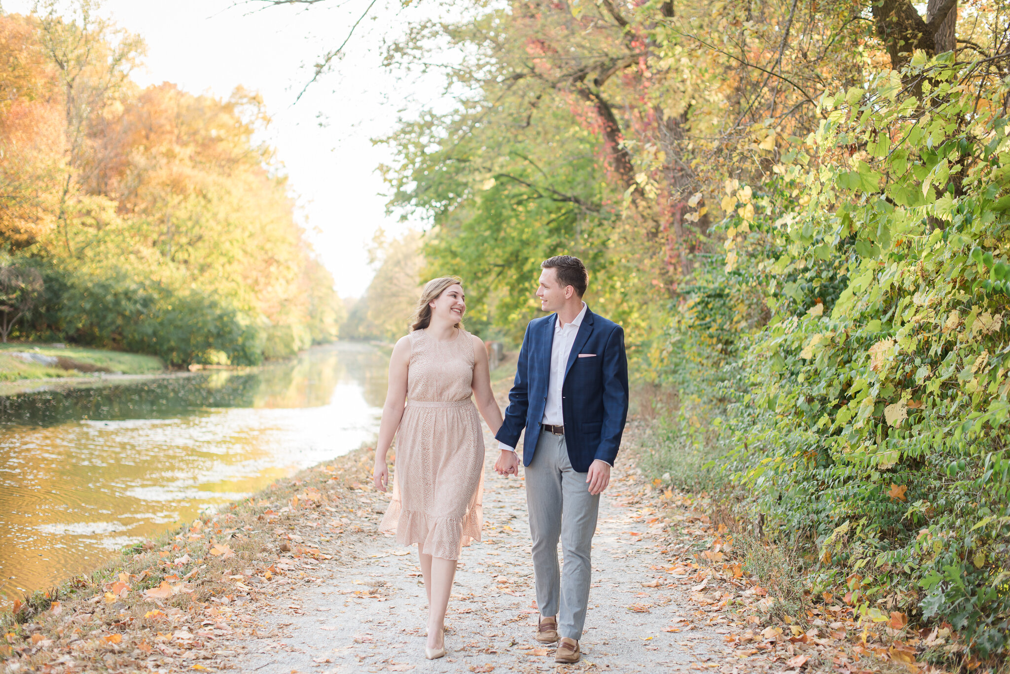 October Engagement Session at Holcomb Gardens7567.jpg