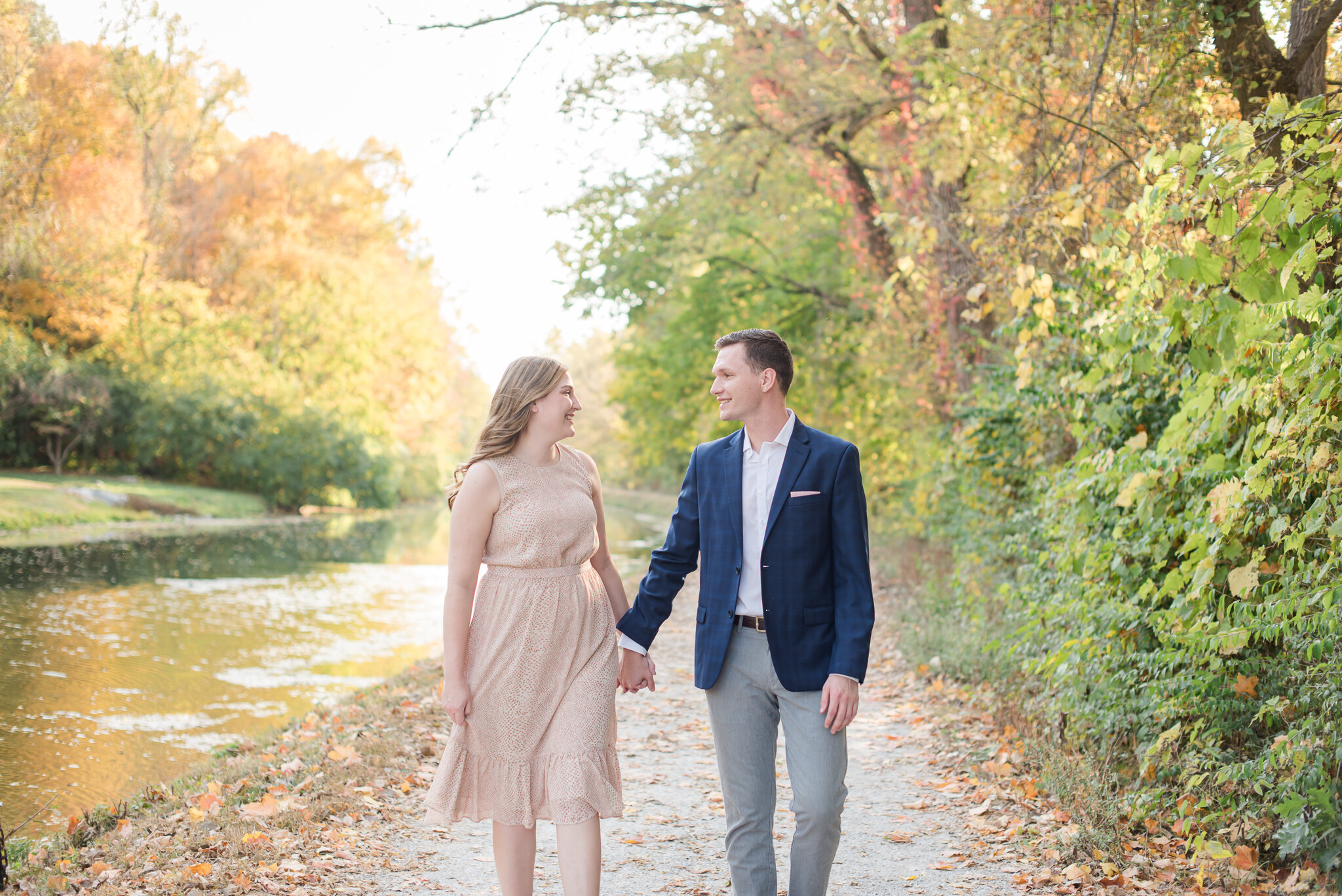 October Engagement Session at Holcomb Gardens7573.jpg