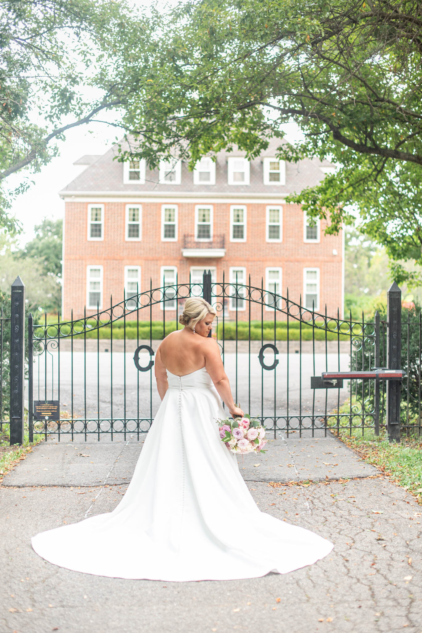 Outdoor Wedding Ceremony at Finley Creek Vineyards-6116.jpg