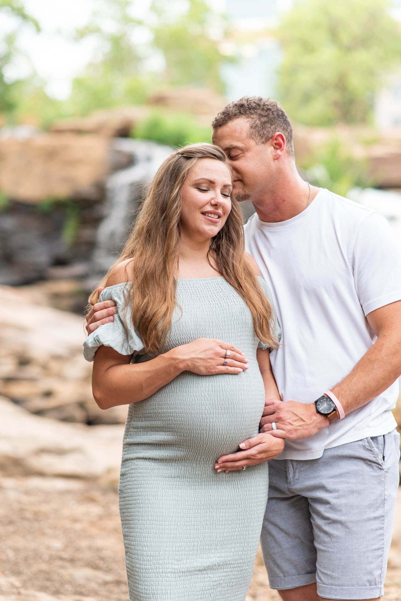 downtown Greenville, SC maternity photos-4240.jpg