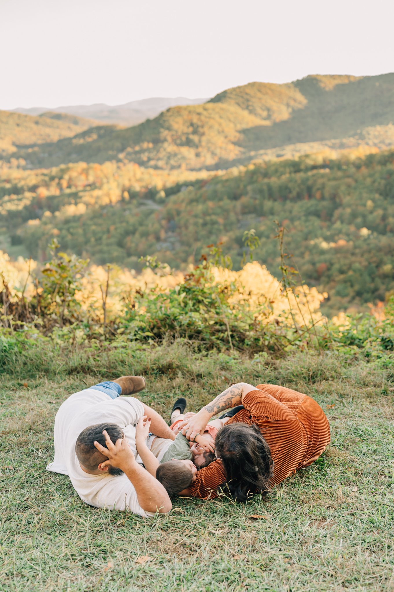 Blue Ridge PArkway Family Photos-2984.jpg