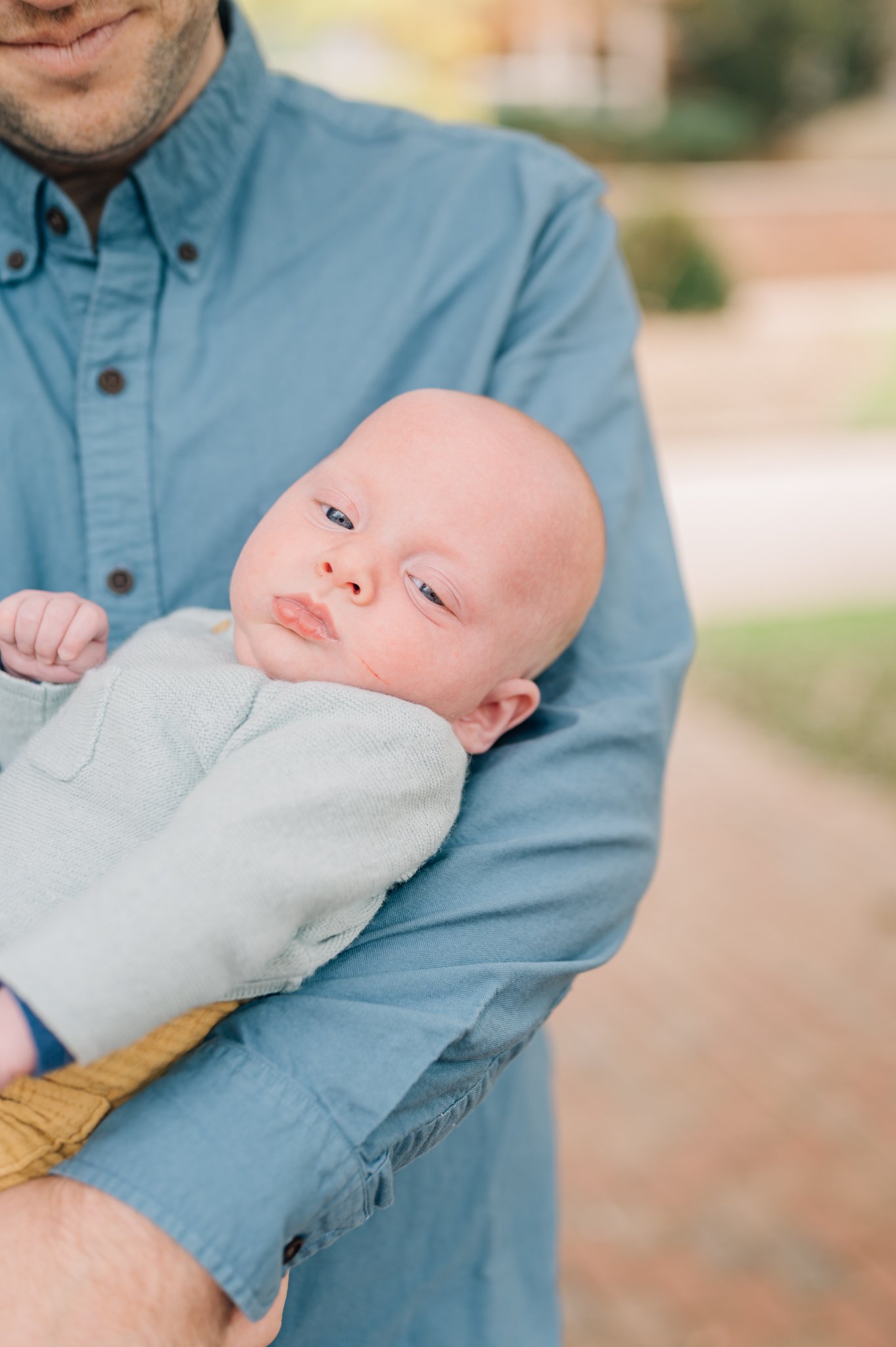 outdoor photoshoot with newborn twins-5273.jpg