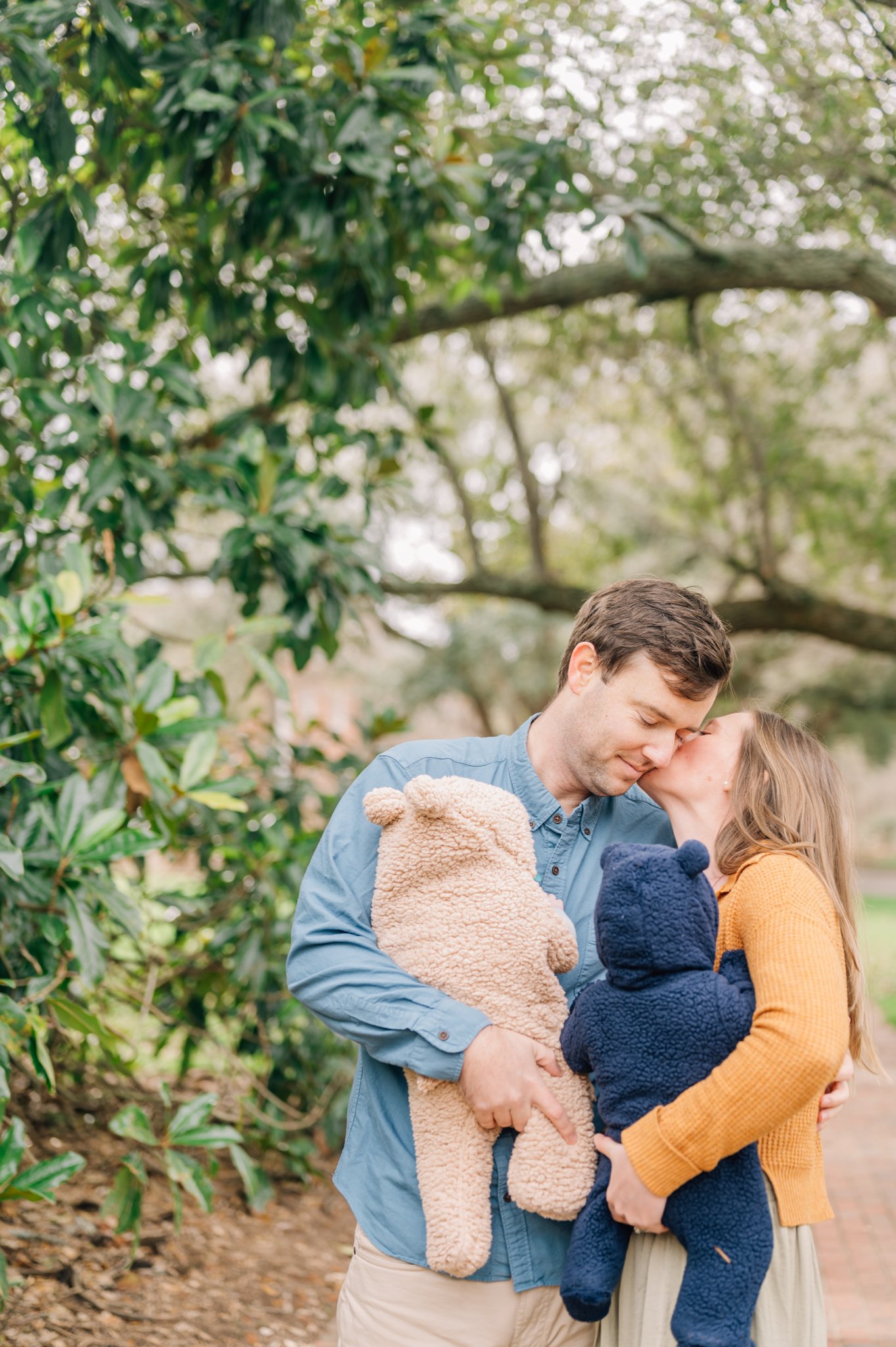 outdoor photoshoot with newborn twins-5619.jpg