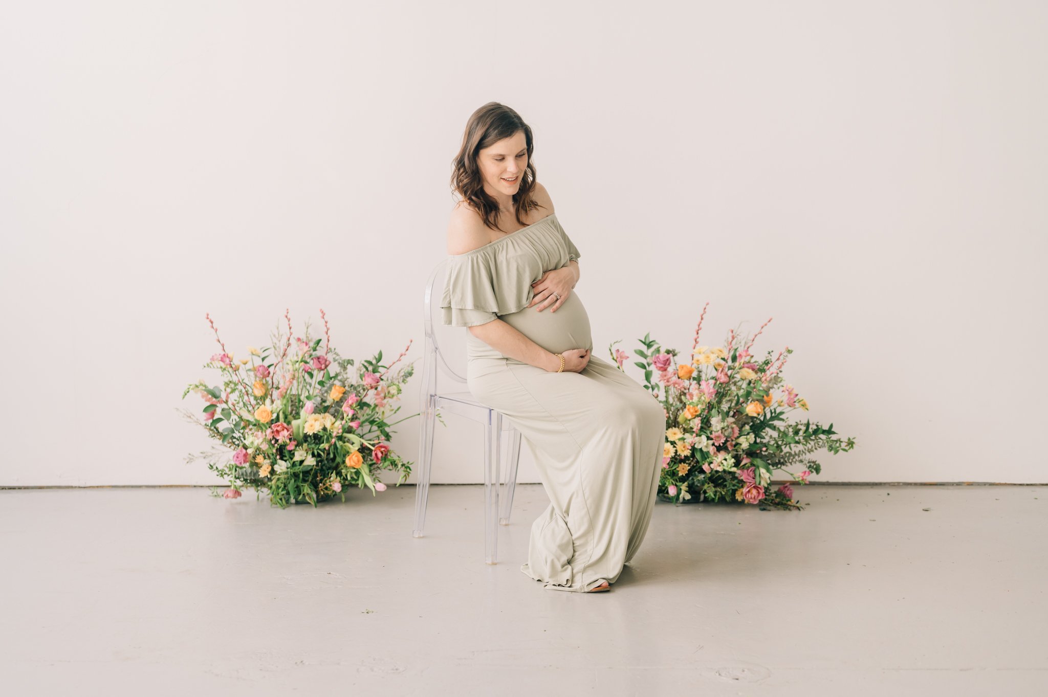 studio maternity photos in Greenville, South Carolina-4779.jpg