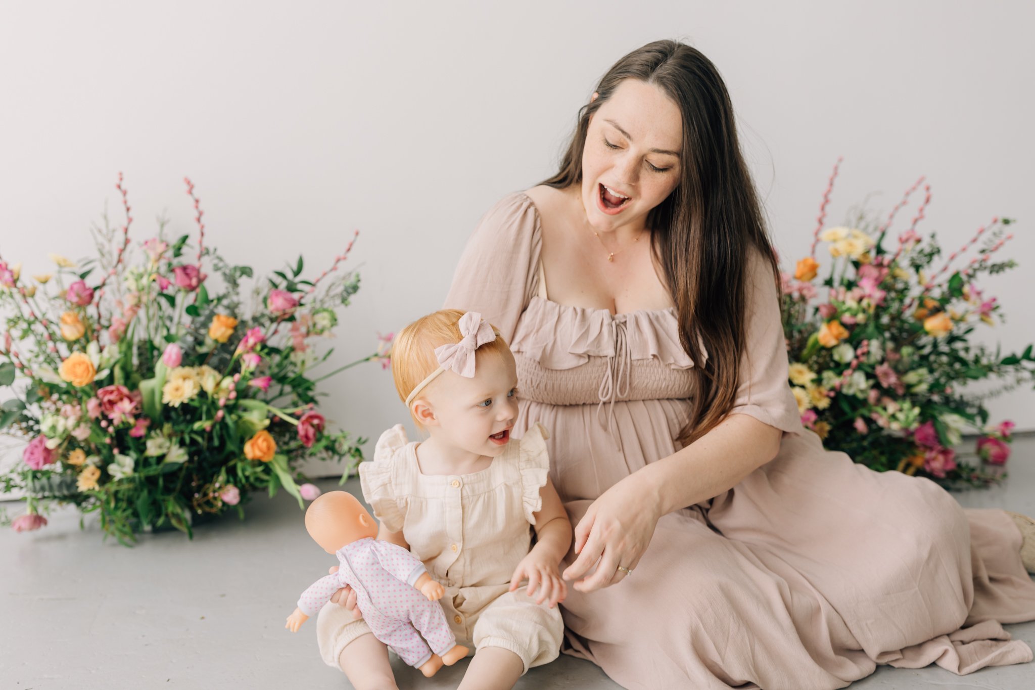 studio family maternity photos with flowers in Greenville, South Carolina-0750.jpg