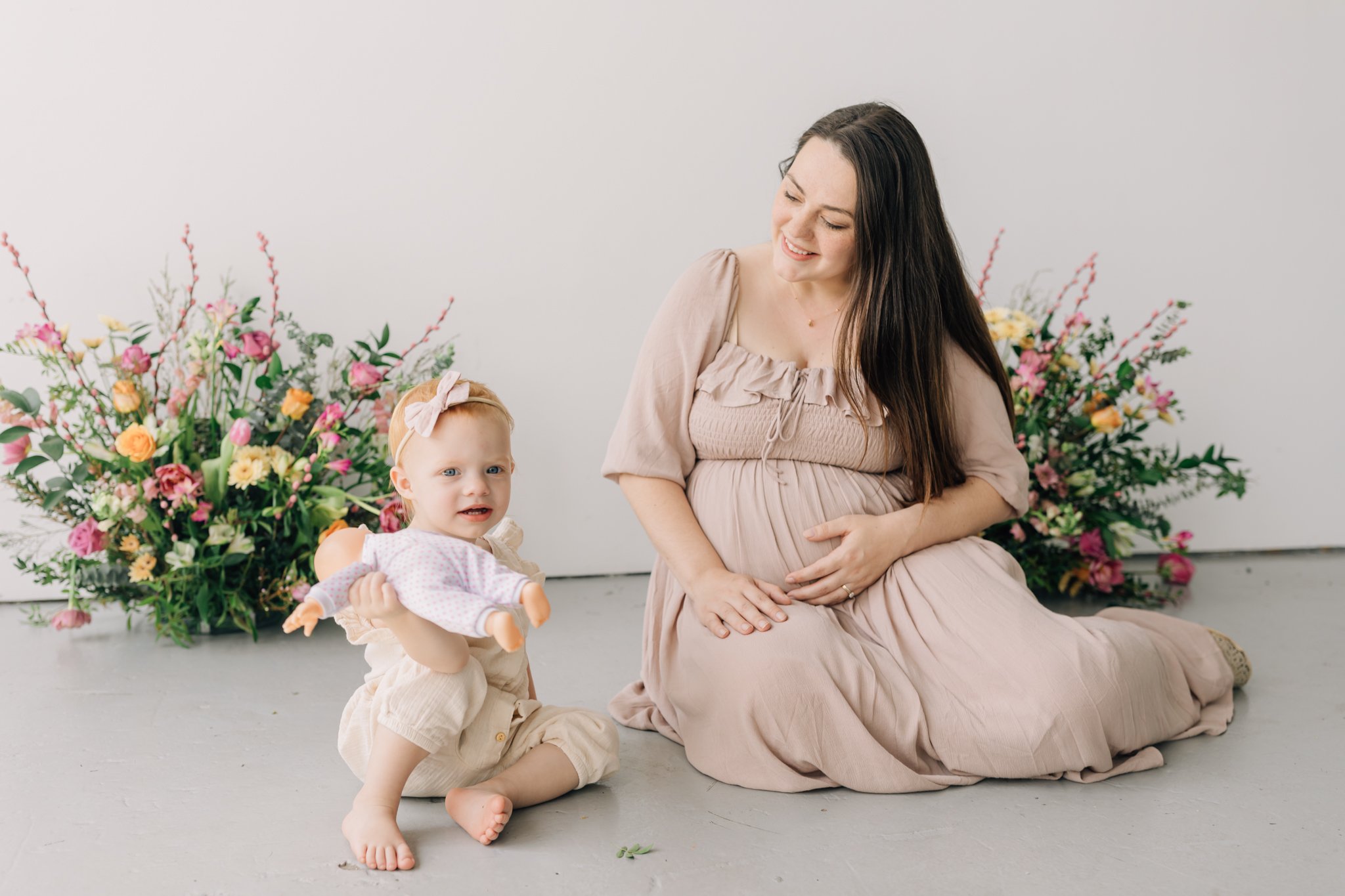 studio family maternity photos with flowers in Greenville, South Carolina-0765.jpg