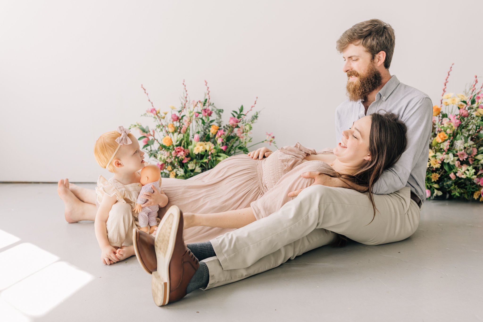 studio family maternity photos with flowers in Greenville, South Carolina-0795.jpg