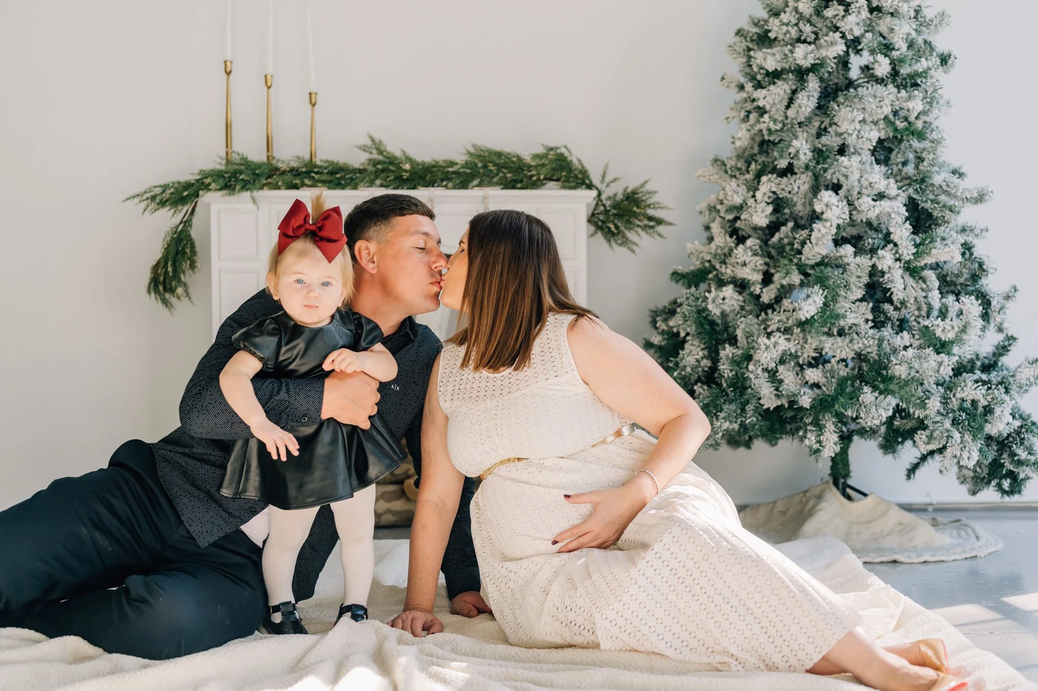 White Wall Studio Mini Sessions