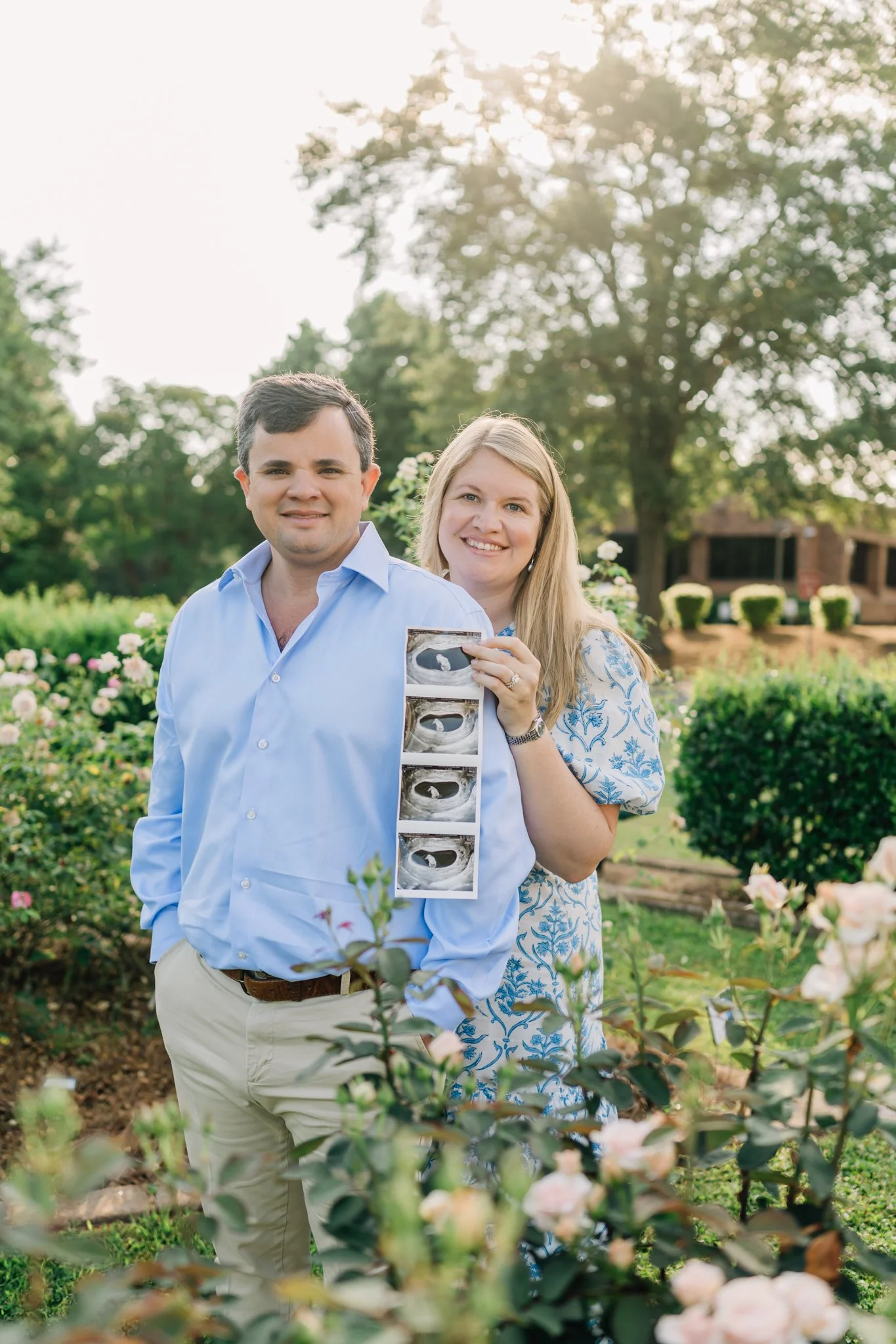 pregnancy announcement mini session photographer in greenville sc-7987.jpg