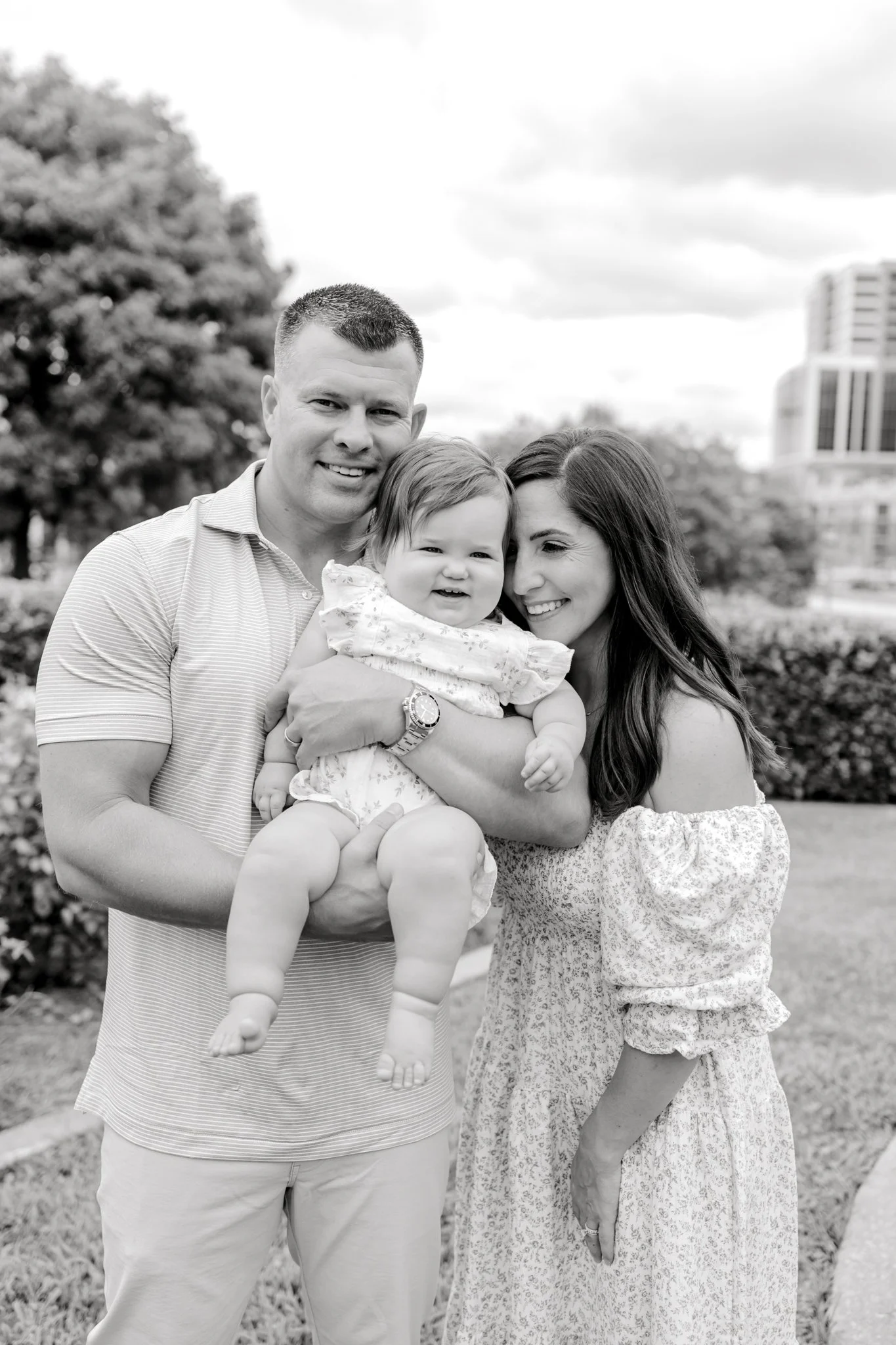Shaw Rose Garden Family Photos in Downtown Greenville