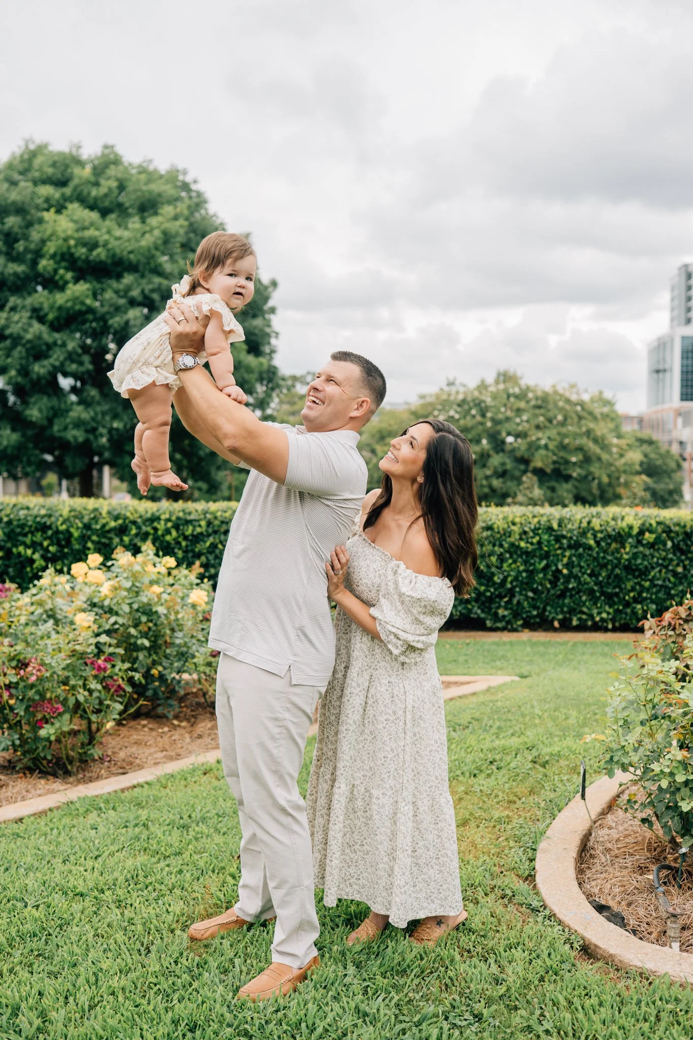 Shaw Rose Garden Family Photos in Downtown Greenville