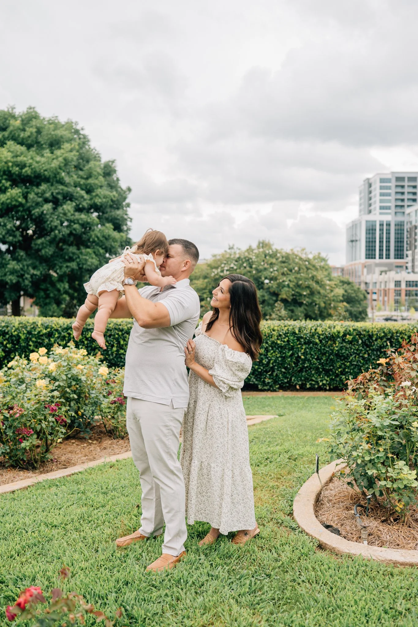 Shaw Rose Garden Family Photos in Downtown Greenville