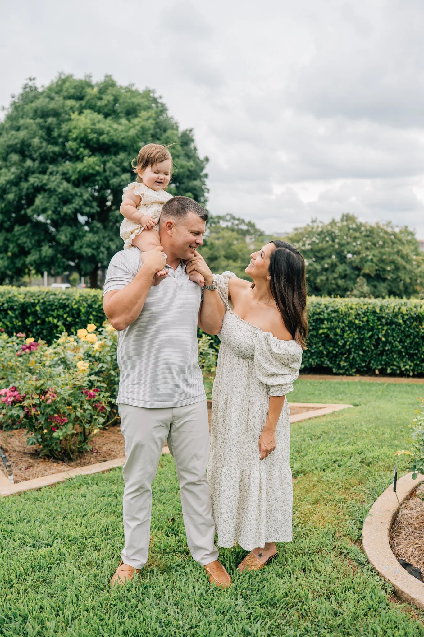 Shaw Rose Garden Family Photos in Downtown Greenville