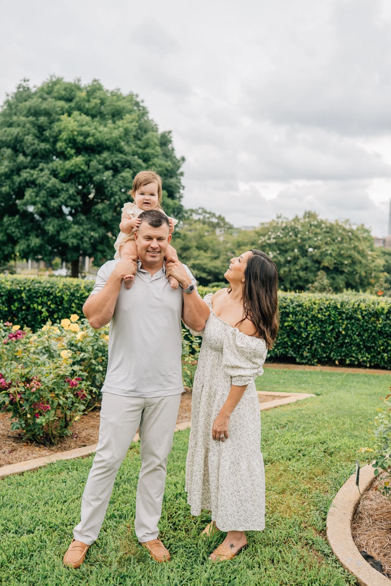 Shaw Rose Garden Family Photos in Downtown Greenville