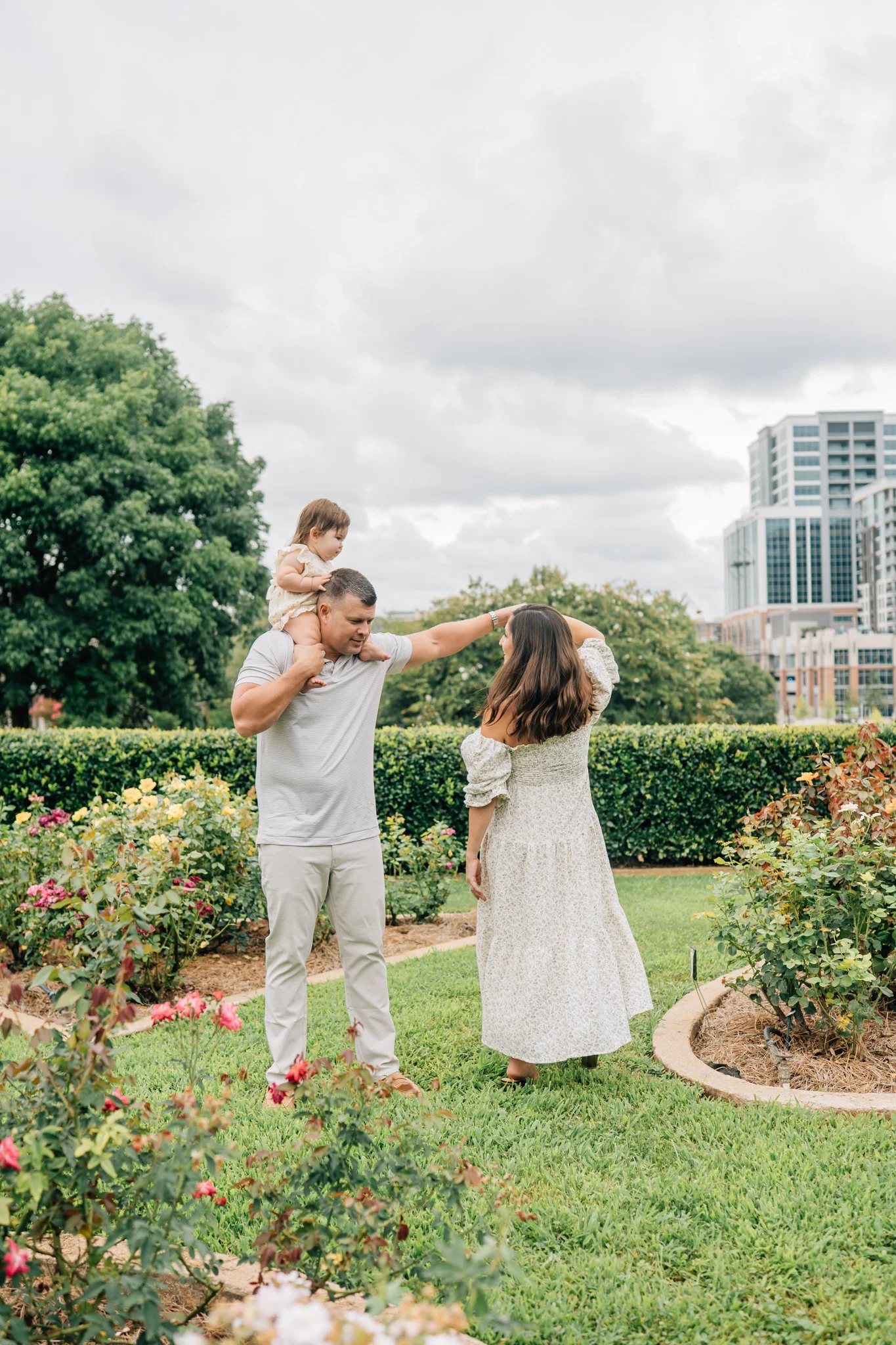 Shaw Rose Garden Family Photos in Downtown Greenville