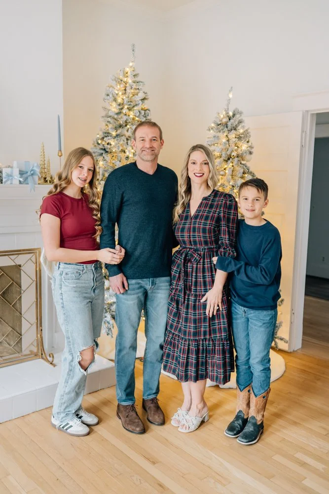 Christmas Mini Session Photographer in Greenville, SC
