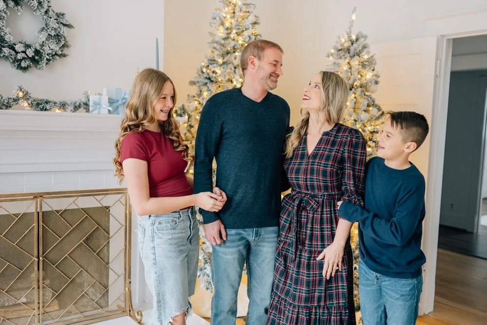 Christmas Mini Session Photographer in Greenville, SC