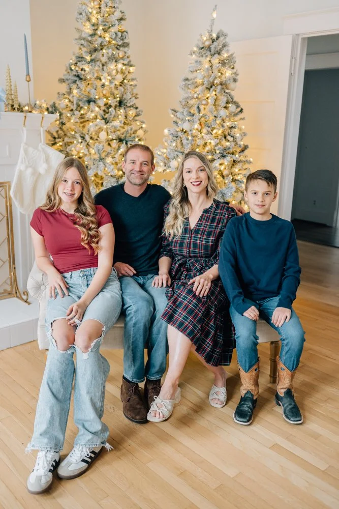 Christmas Mini Session Photographer in Greenville, SC