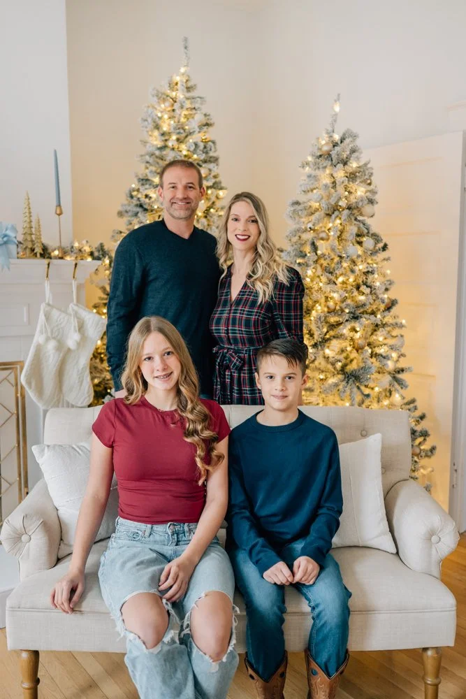 Christmas Mini Session Photographer in Greenville, SC