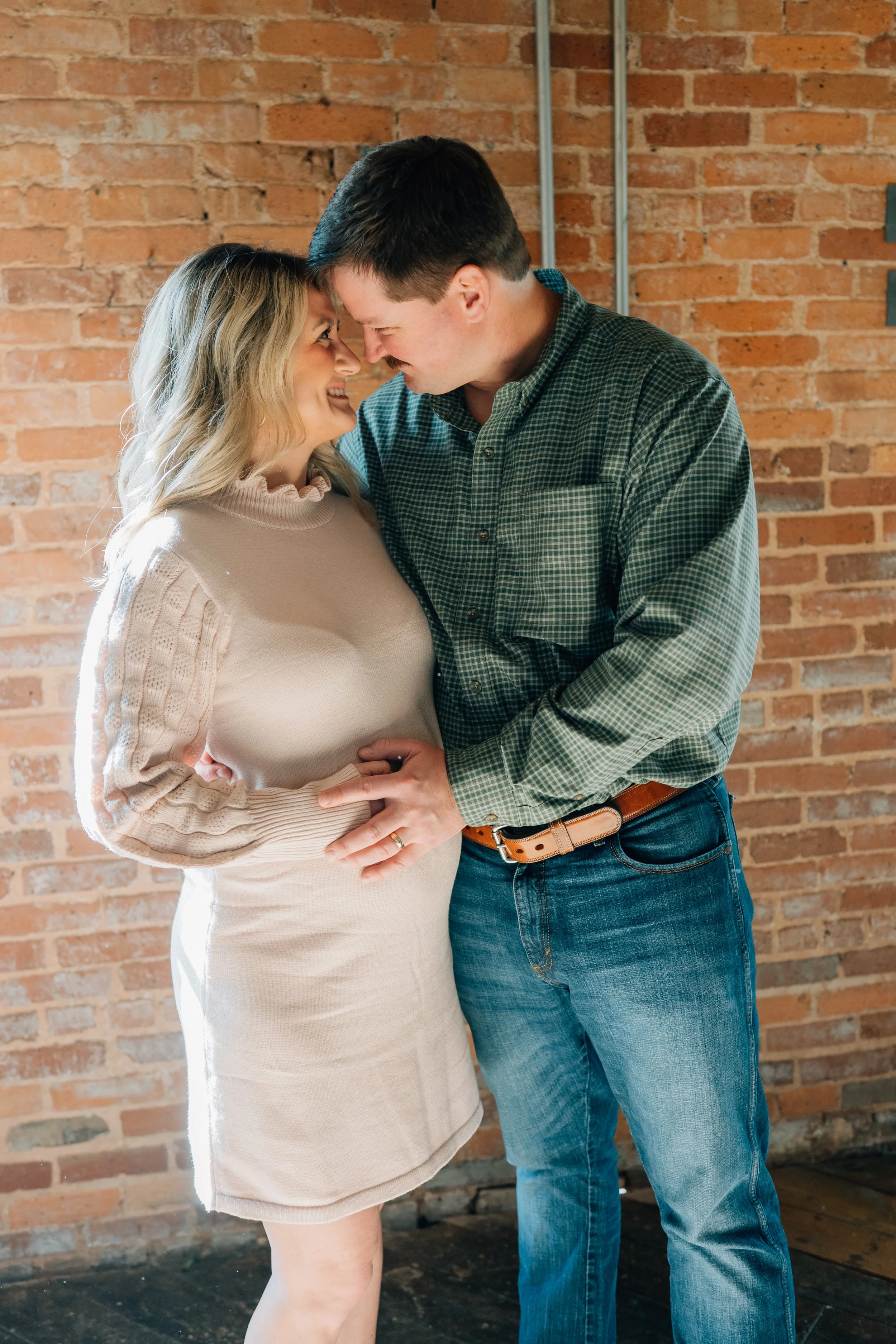 Extended Family Photos in Greenville SC: An Industrial Downtown Session