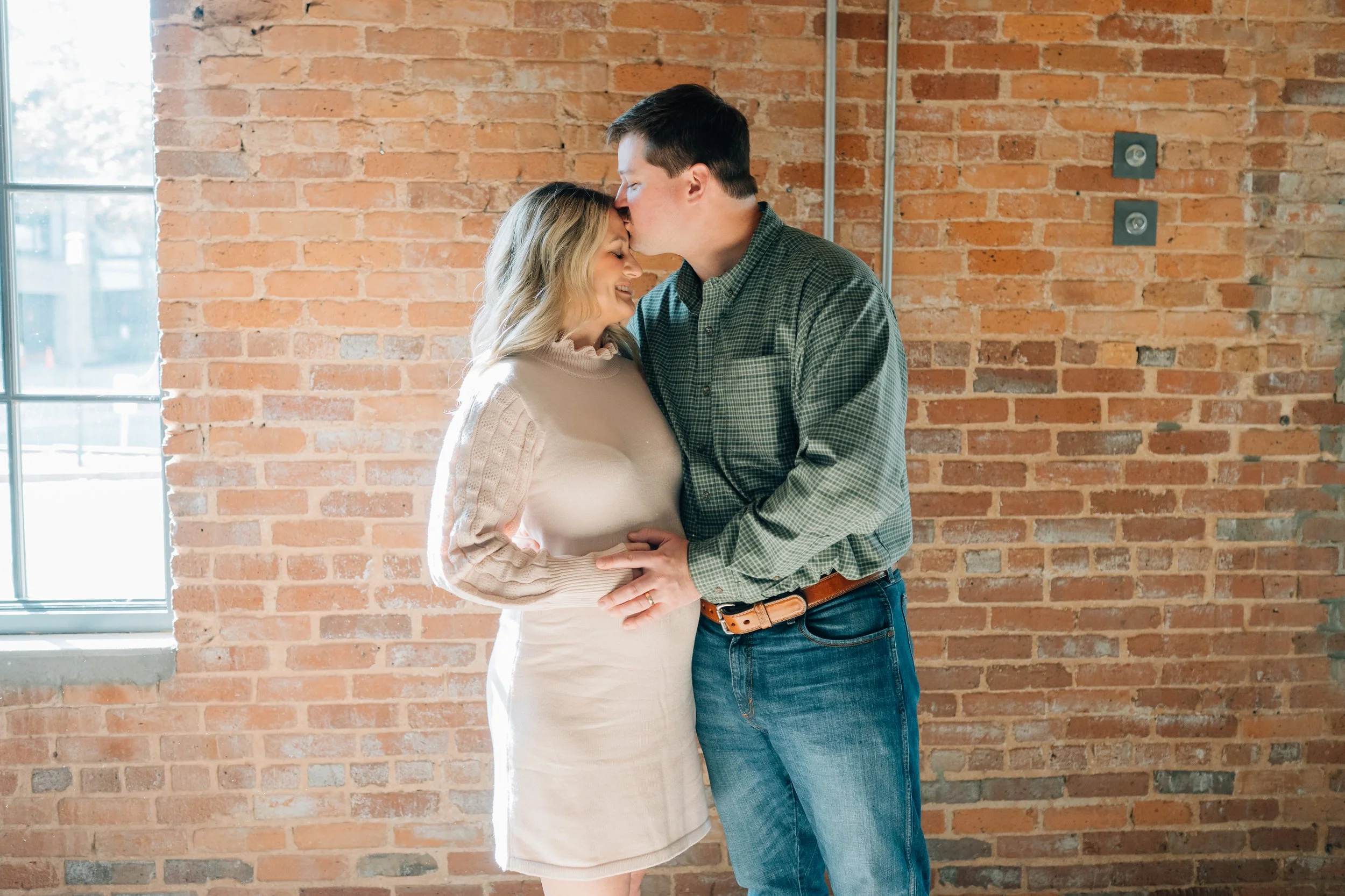 Extended Family Photos in Greenville SC: An Industrial Downtown Session