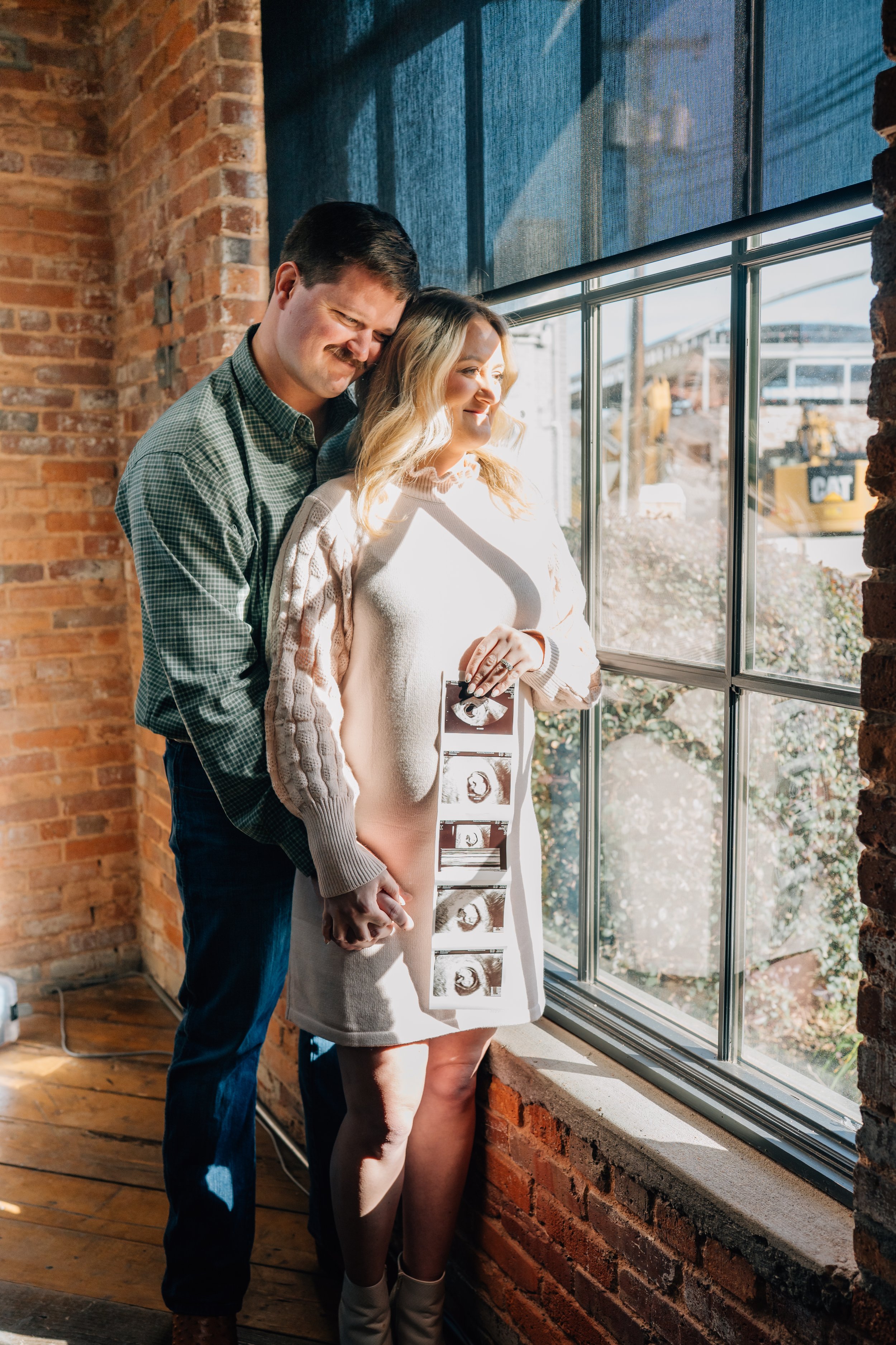 Extended Family Photos in Greenville SC: An Industrial Downtown Session