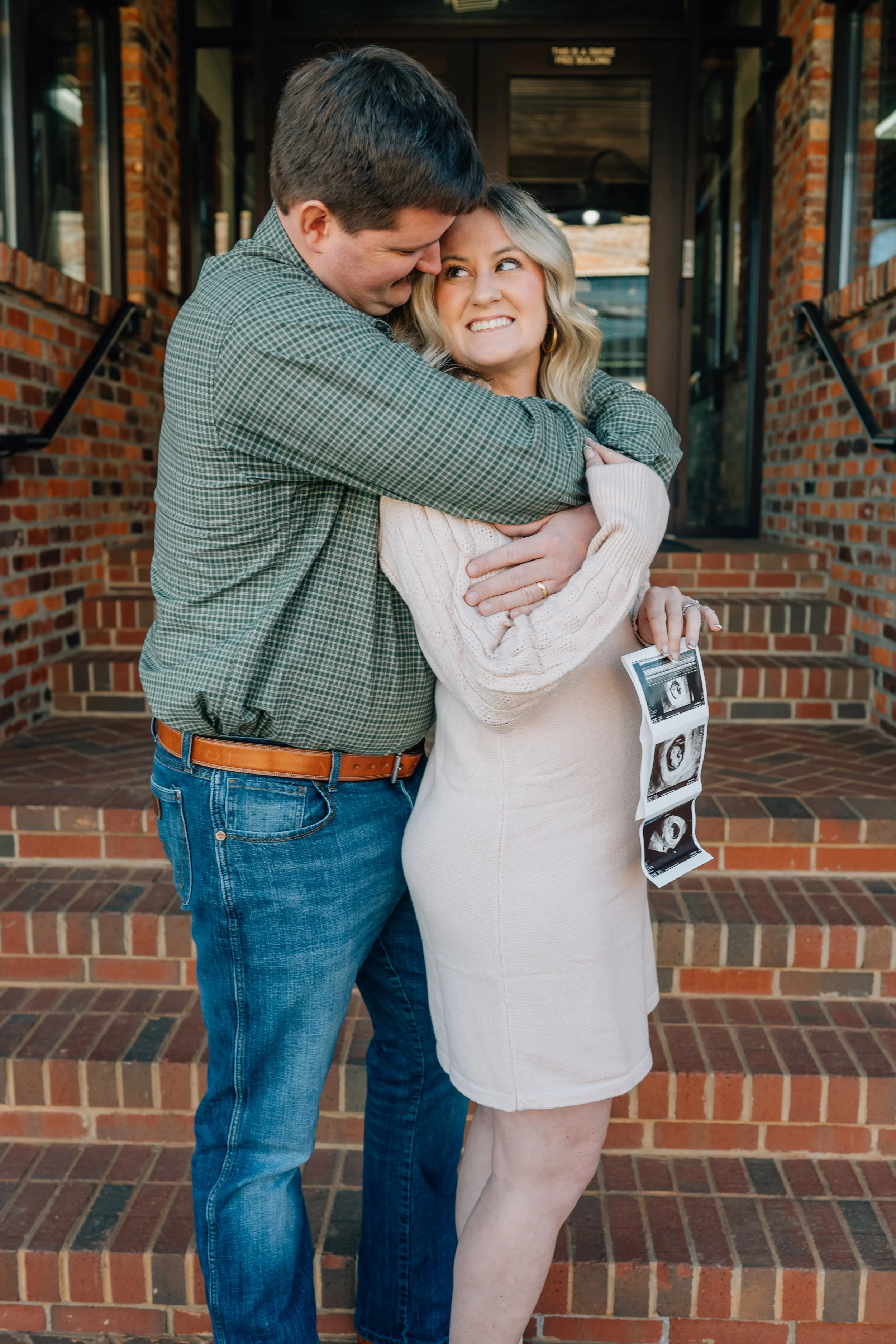 Extended Family Photos in Greenville SC: An Industrial Downtown Session