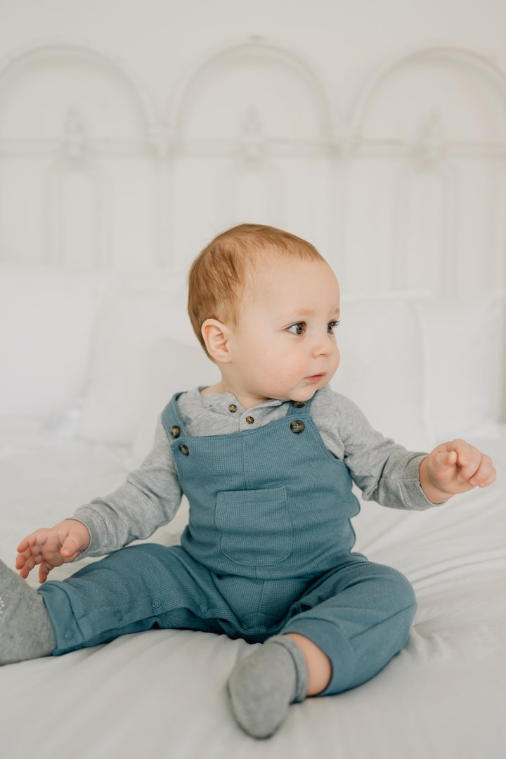First Birthday Photoshoot in a Natural Light Studio