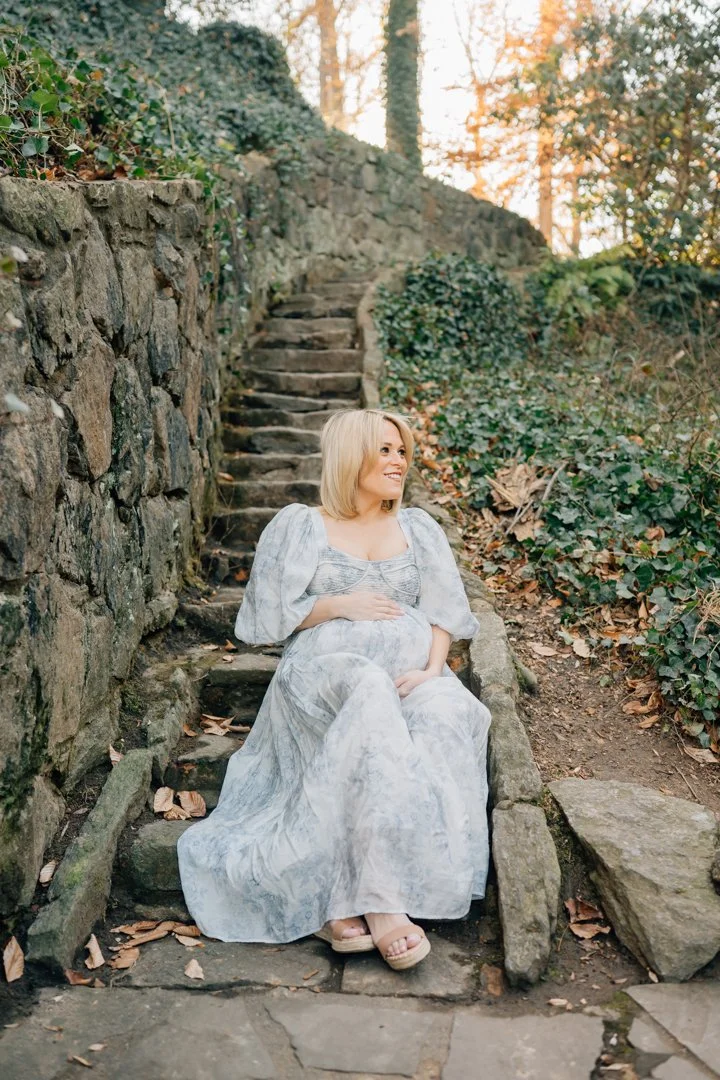 Downtown Greenville Maternity and Family Photos in the Winter